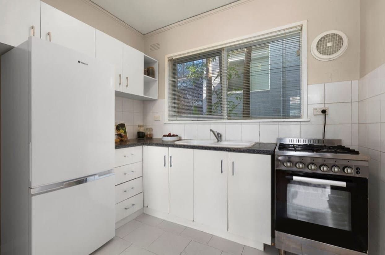 11/37 Myrnong Crescent, Ascot Vale VIC 3032, Ascot Vale - Thumbnail 3
