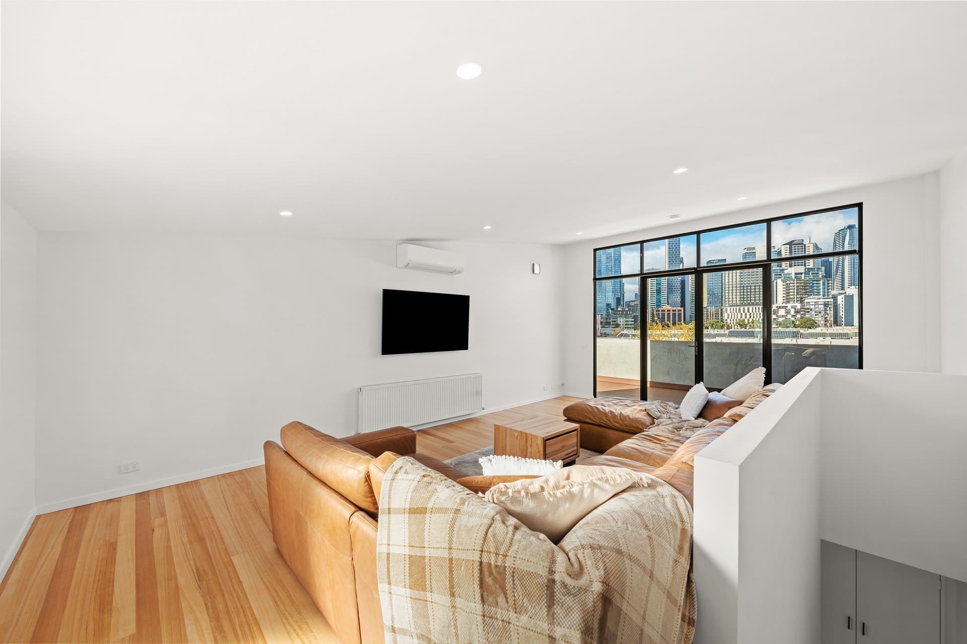 2/5 Cobden Street, North Melbourne VIC 3051, North Melbourne - Thumbnail 4