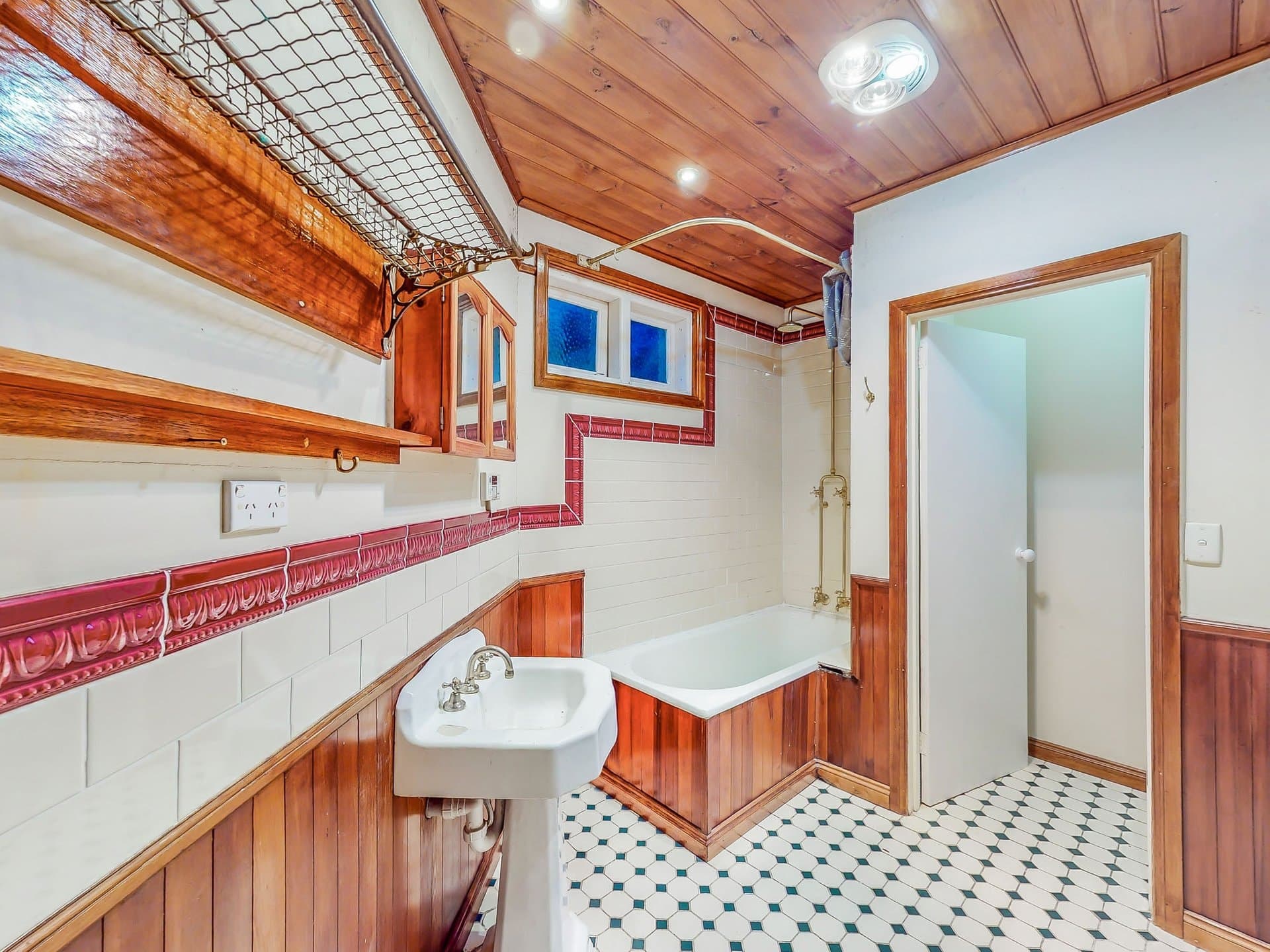 32 Heller Street, Brunswick VIC 3056, Brunswick - Thumbnail 6