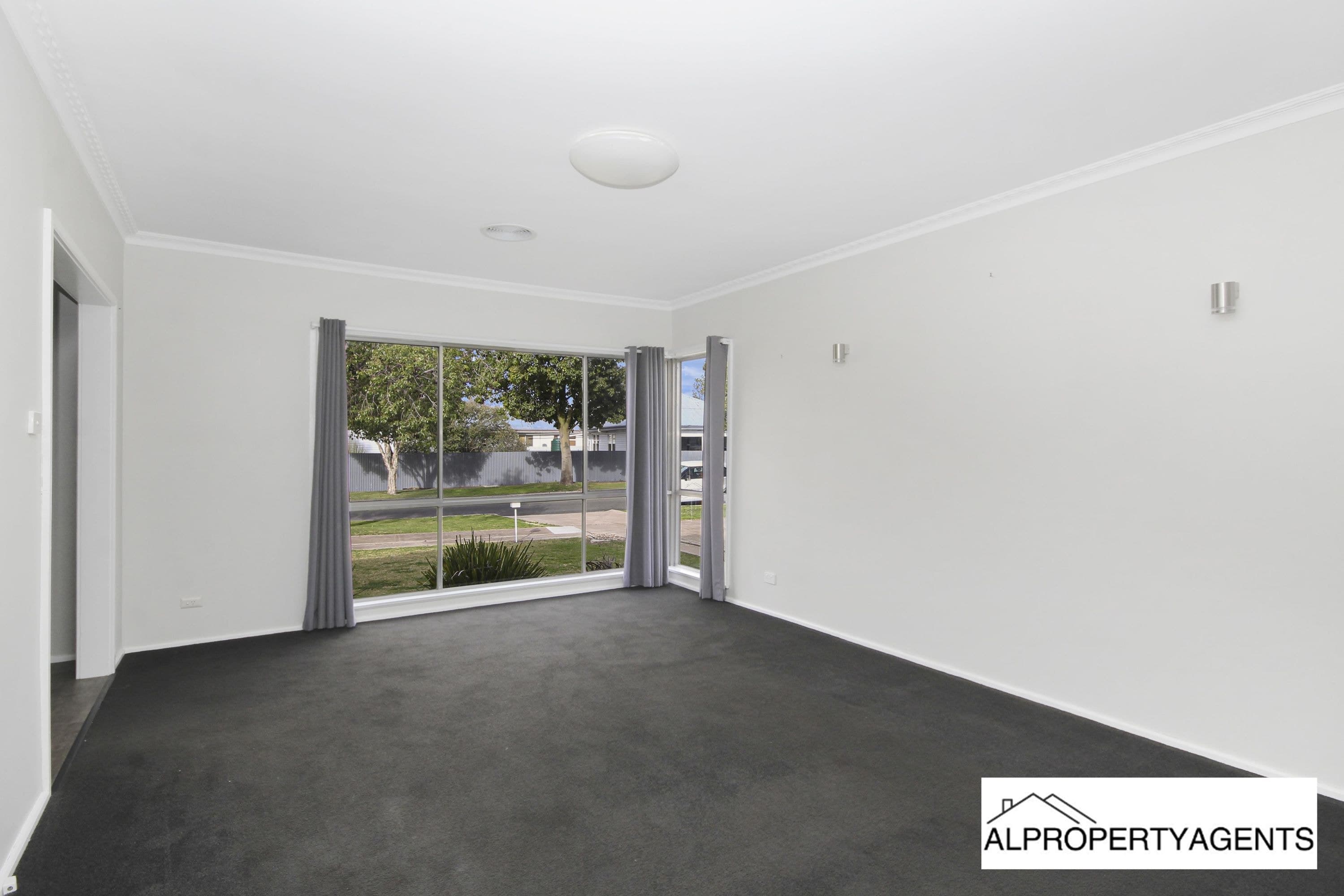 11 Gertrude Street, Horsham VIC 3400, Horsham - Thumbnail 2