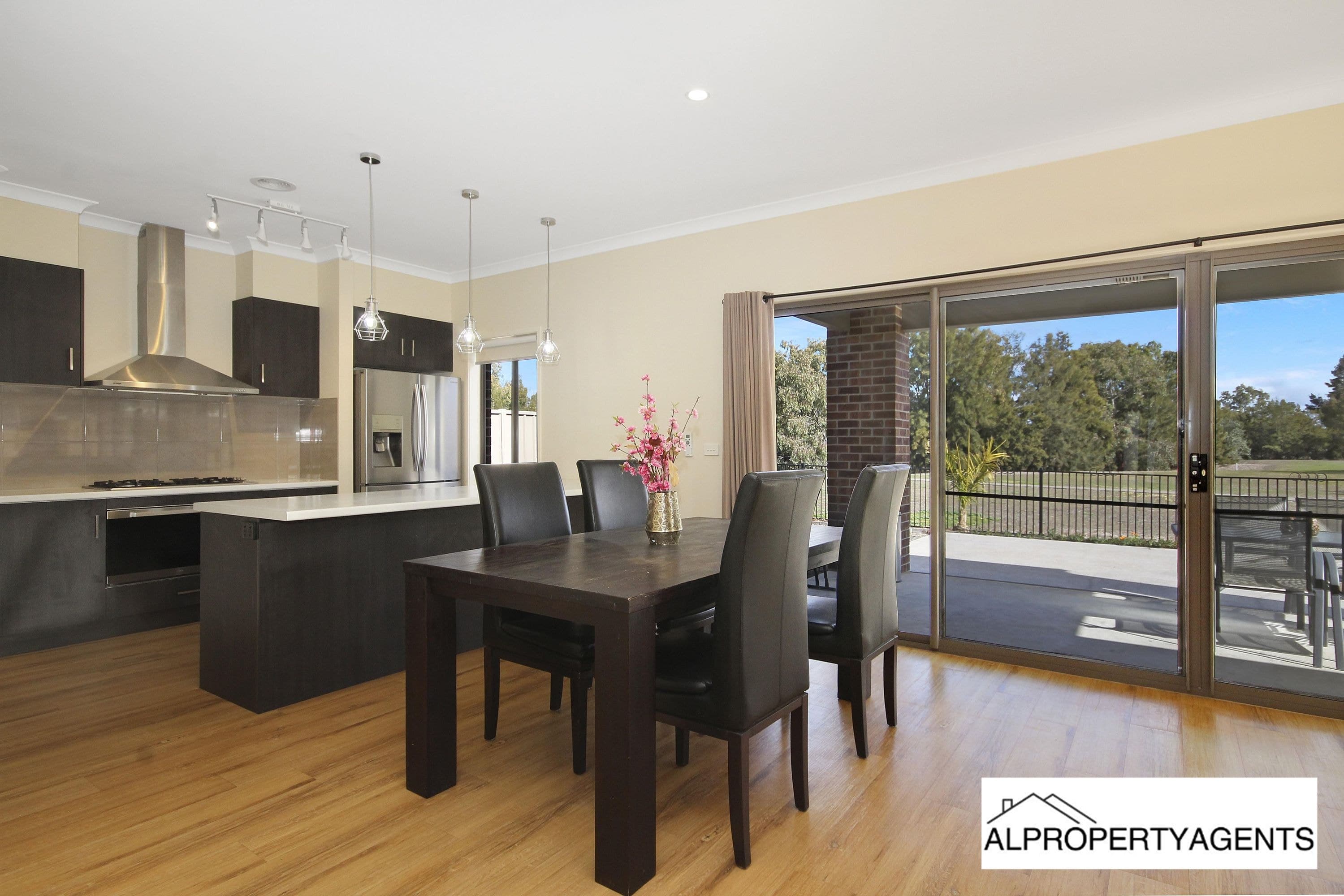 16 Evans Way, Horsham VIC 3400, Horsham - Thumbnail 3