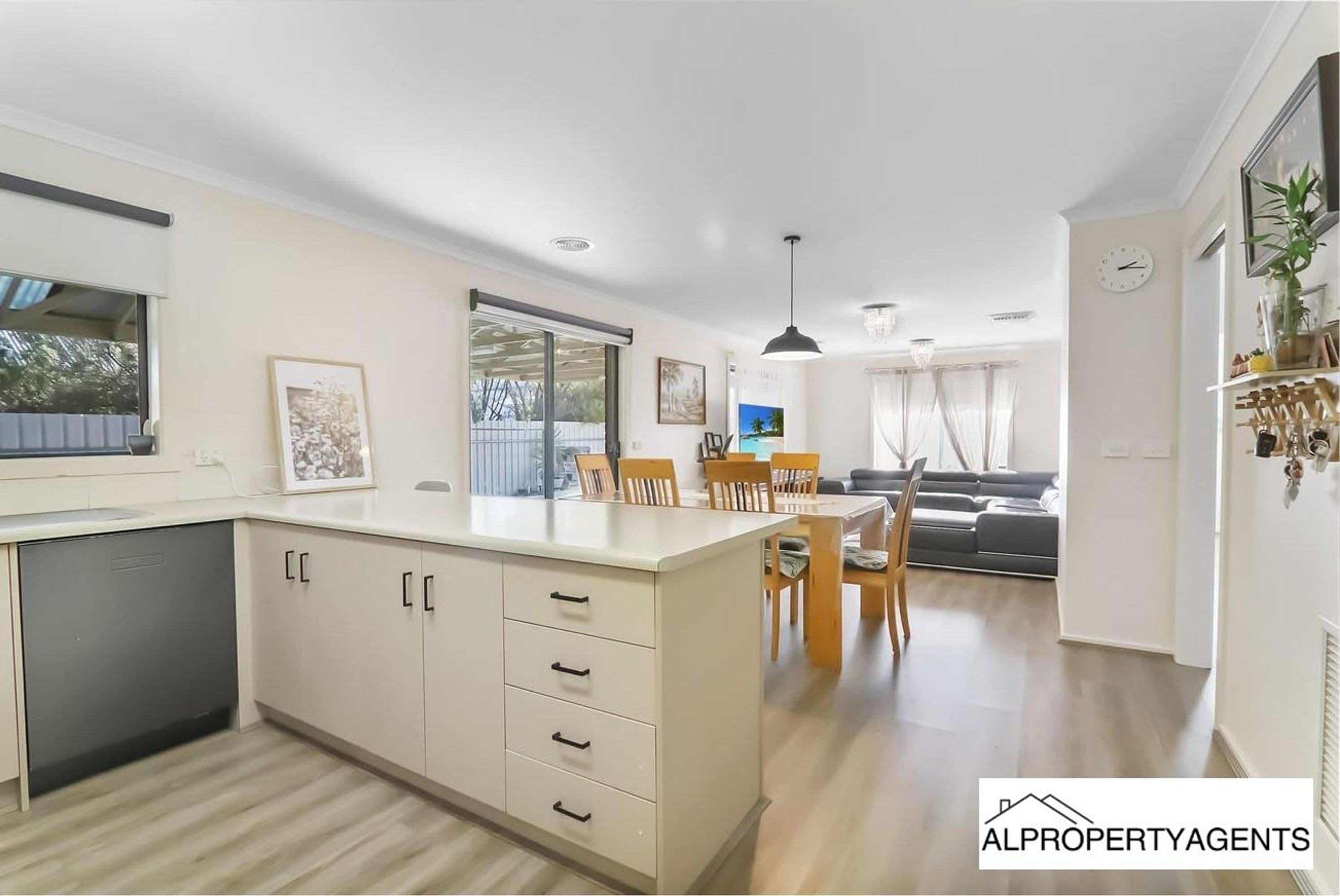 9 Tobruk Street, Horsham VIC 3400, Horsham - Thumbnail 5
