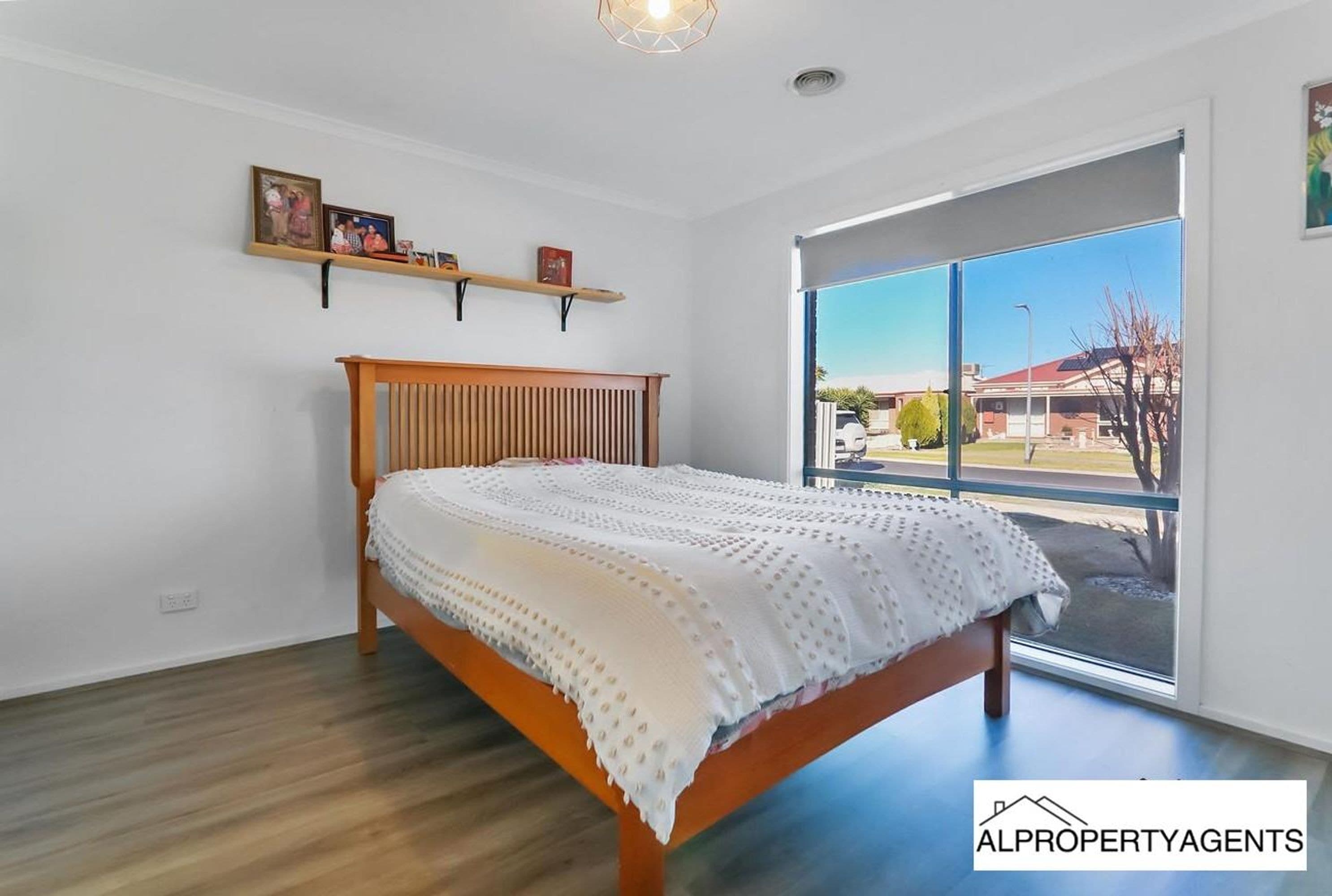 9 Tobruk Street, Horsham VIC 3400, Horsham - Thumbnail 7