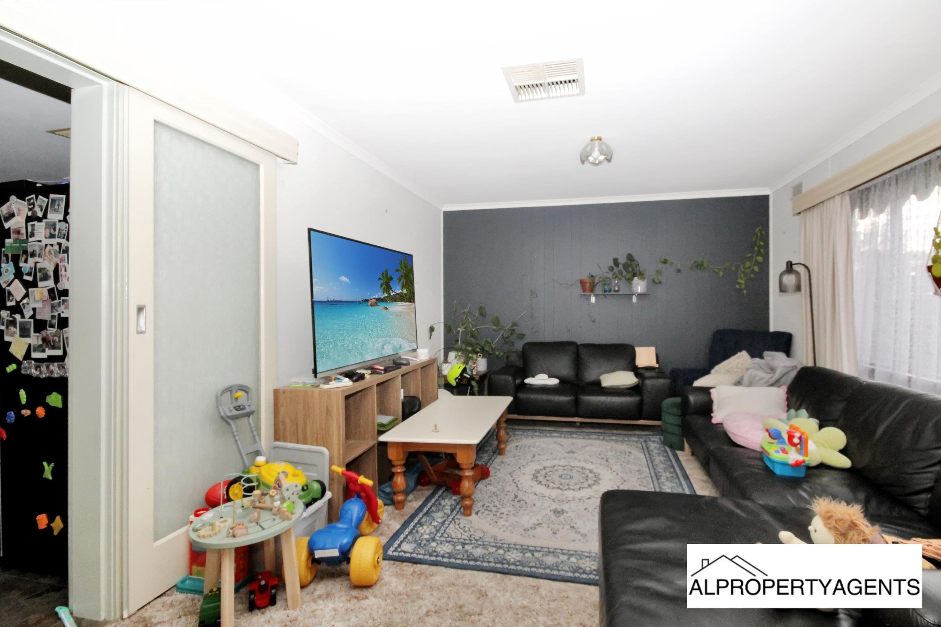 48 Williams Road, Horsham VIC 3400, Horsham - Thumbnail 2