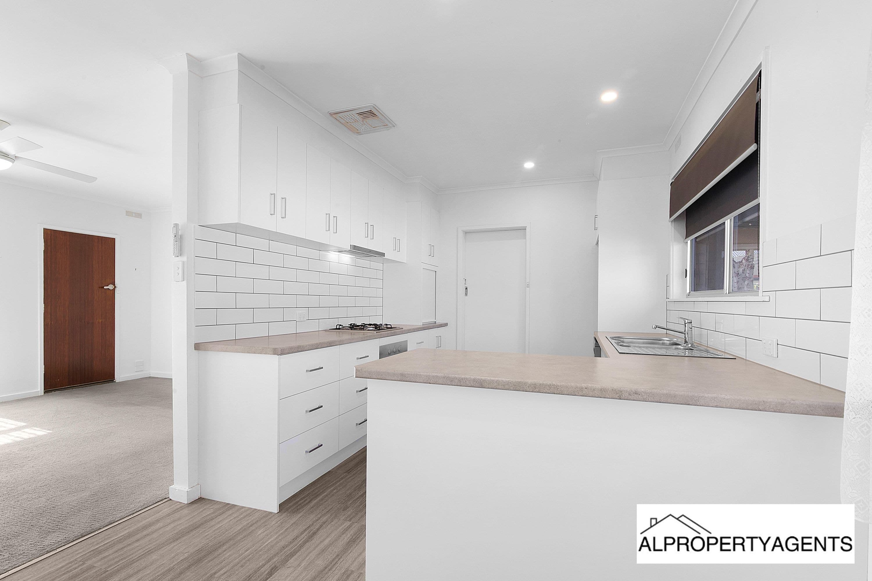 31 Culliver Street, Horsham VIC 3400, Horsham - Thumbnail 3