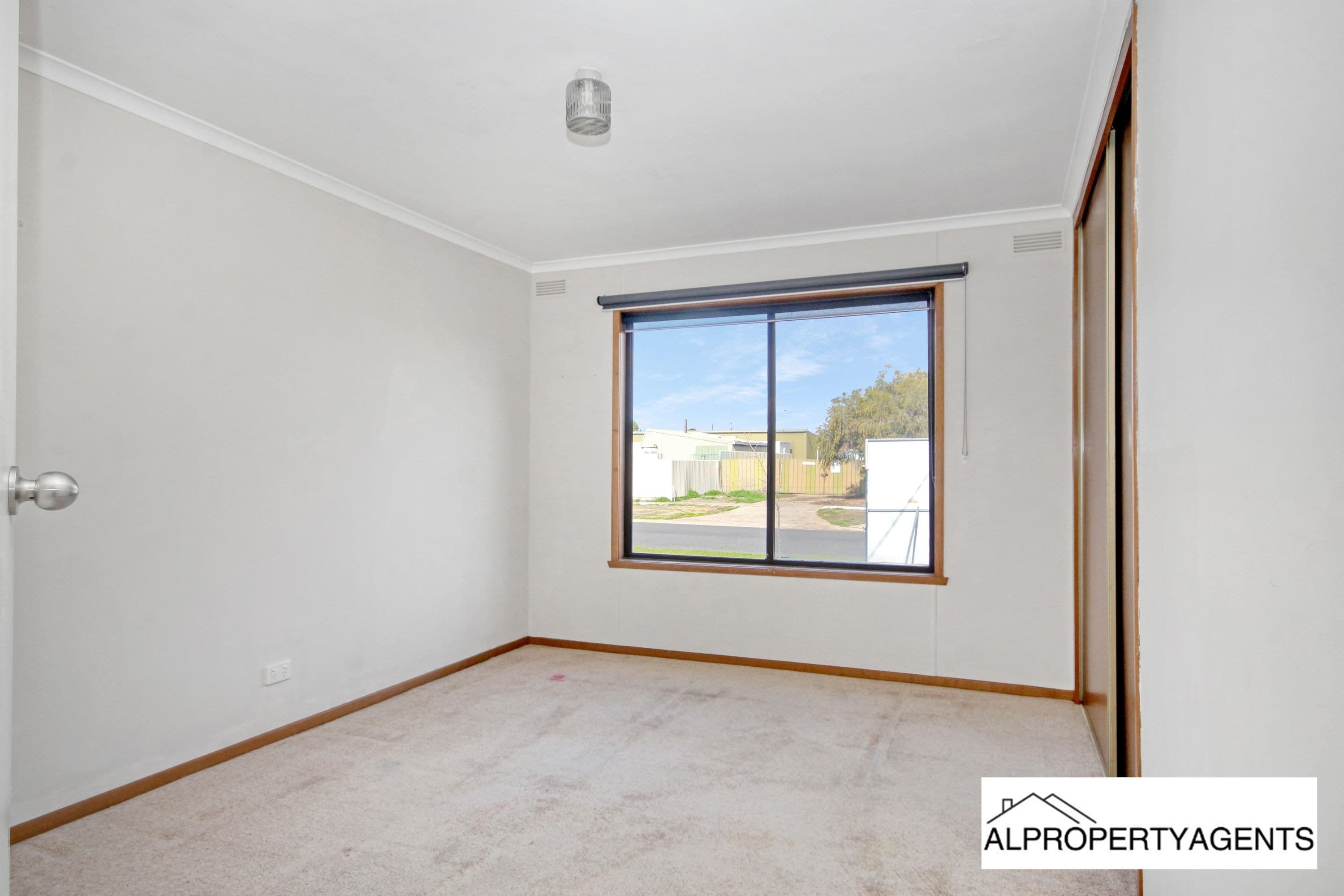 5 Howard Street, Horsham, VIC 3400, Horsham - Thumbnail 6