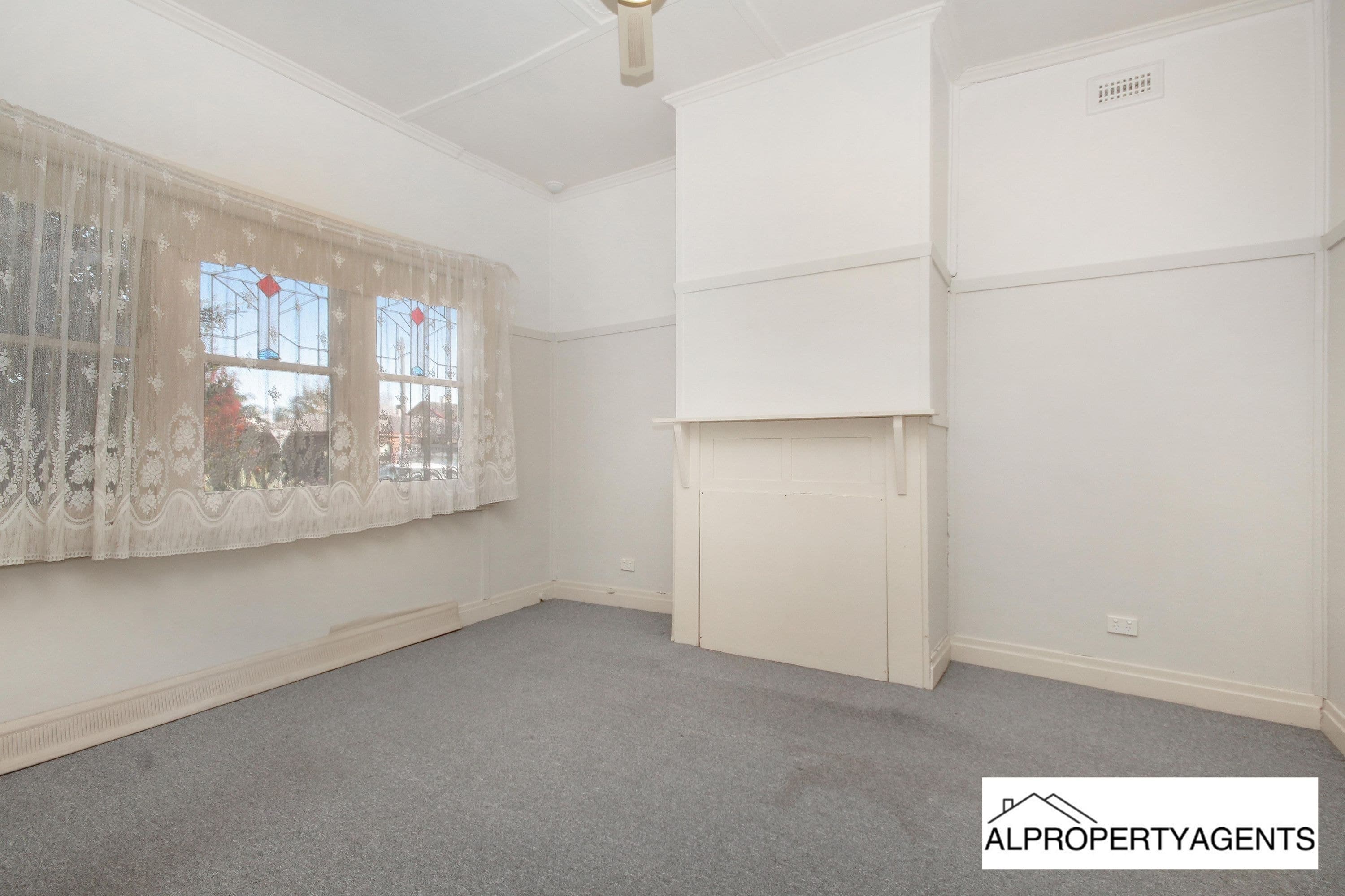 196 Baillie Street, Horsham VIC 3400, Horsham - Thumbnail 2
