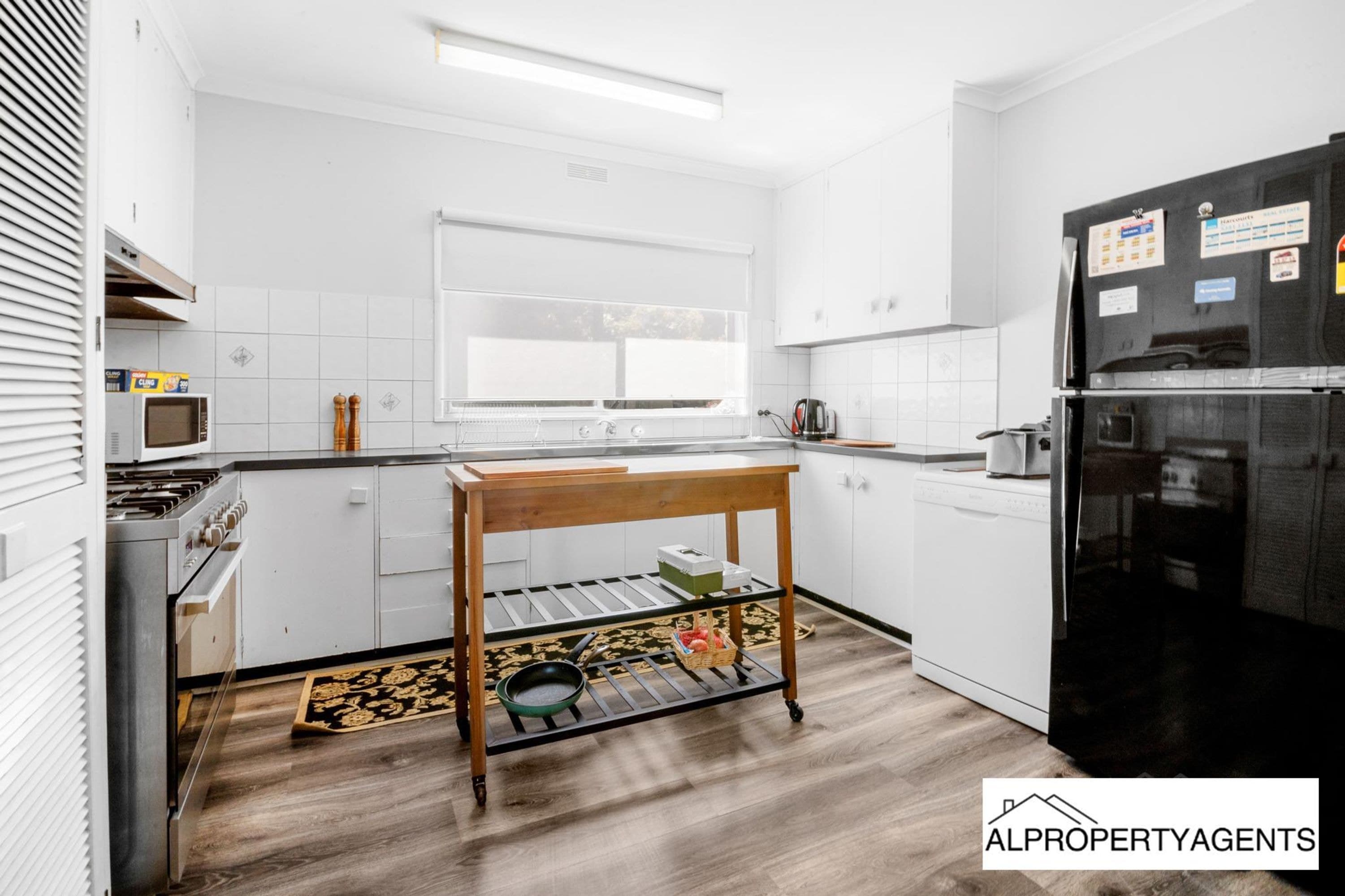 23 Kalimna Avenue, Horsham VIC 3400, Horsham - Thumbnail 2