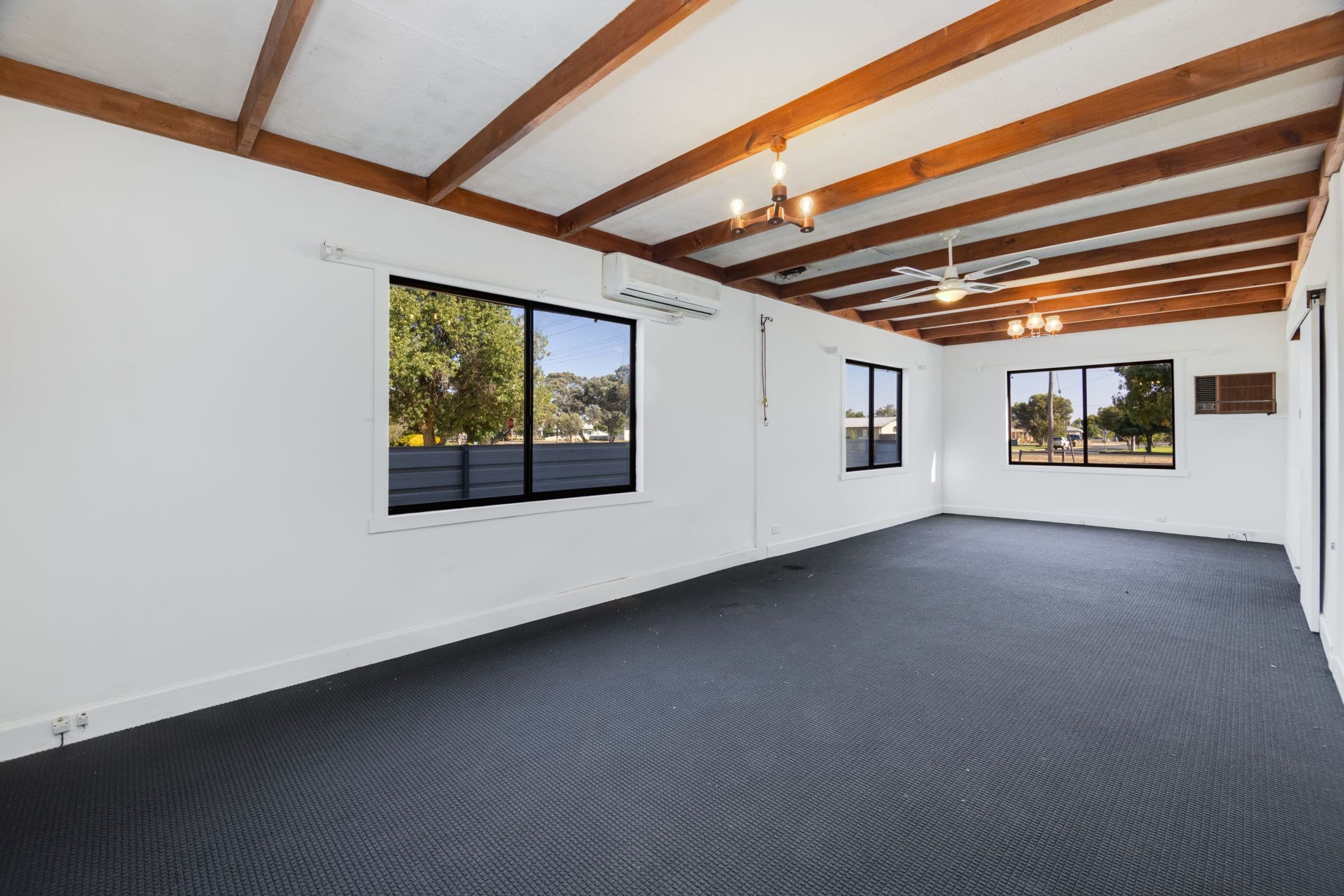 153 Nelson Street, Nhill VIC 3418, Nhill - Thumbnail 3
