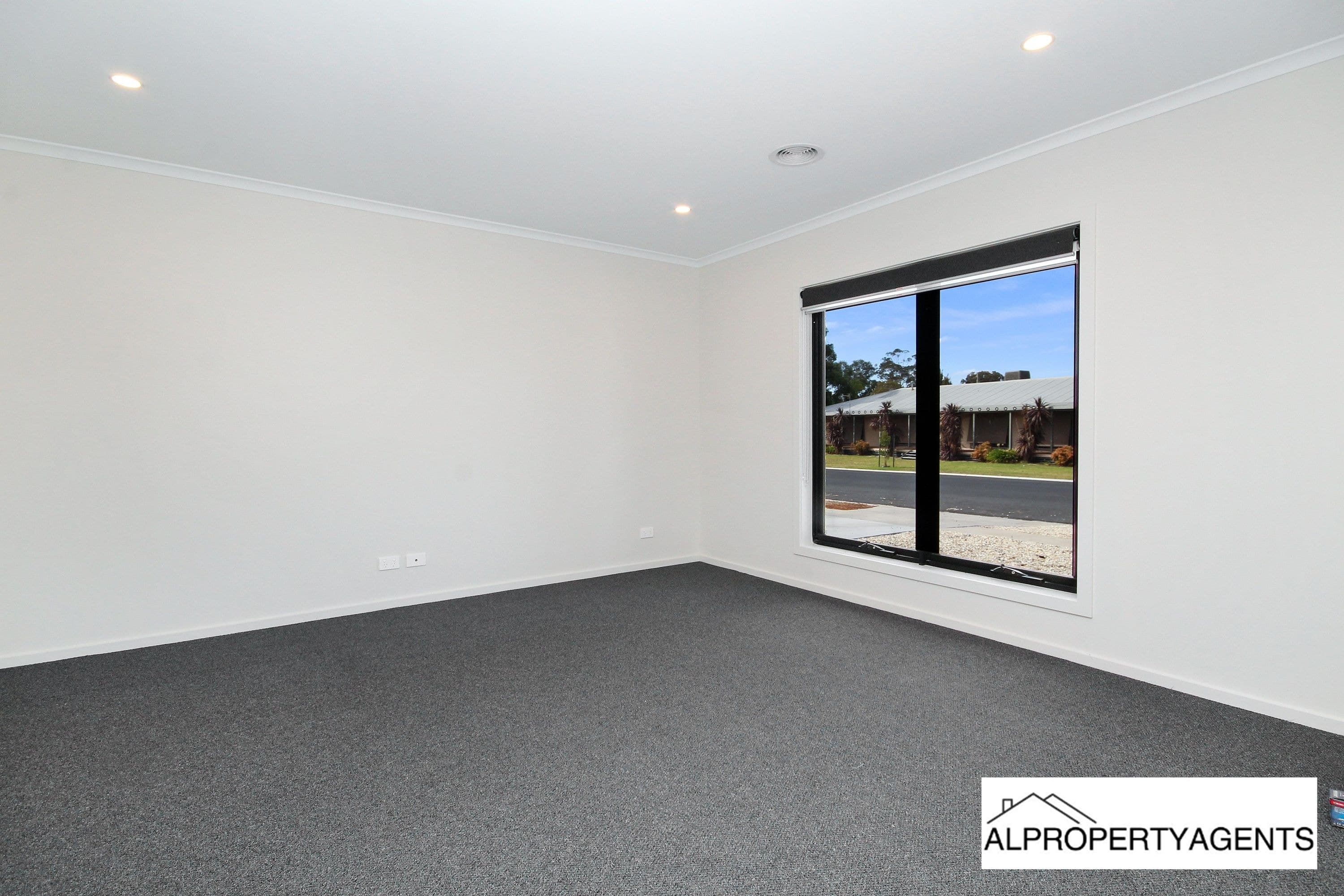 51 River Road, Horsham VIC 3400, Horsham - Thumbnail 2