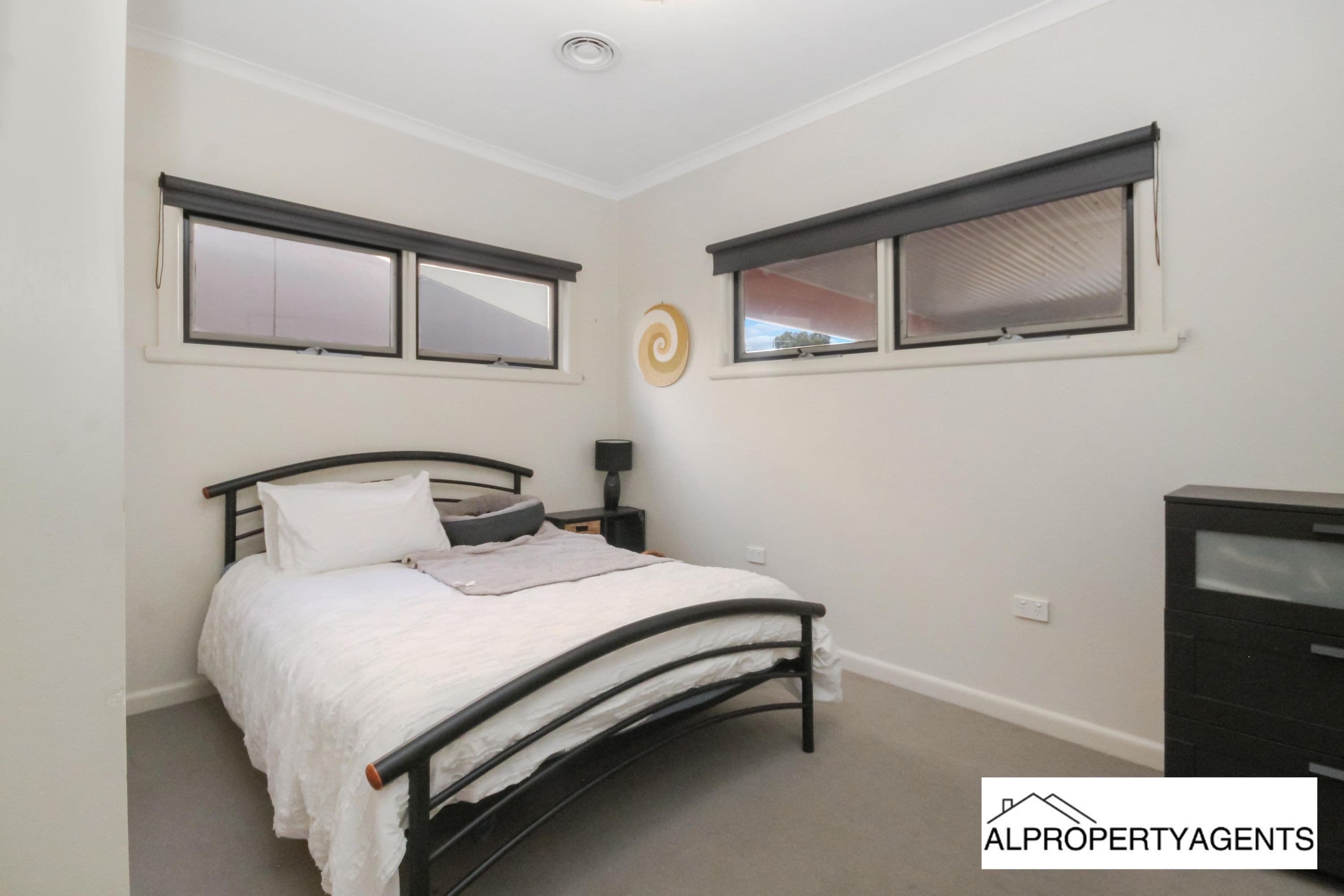 24 Arnott Street, Horsham, VIC 3400, Horsham - Thumbnail 6