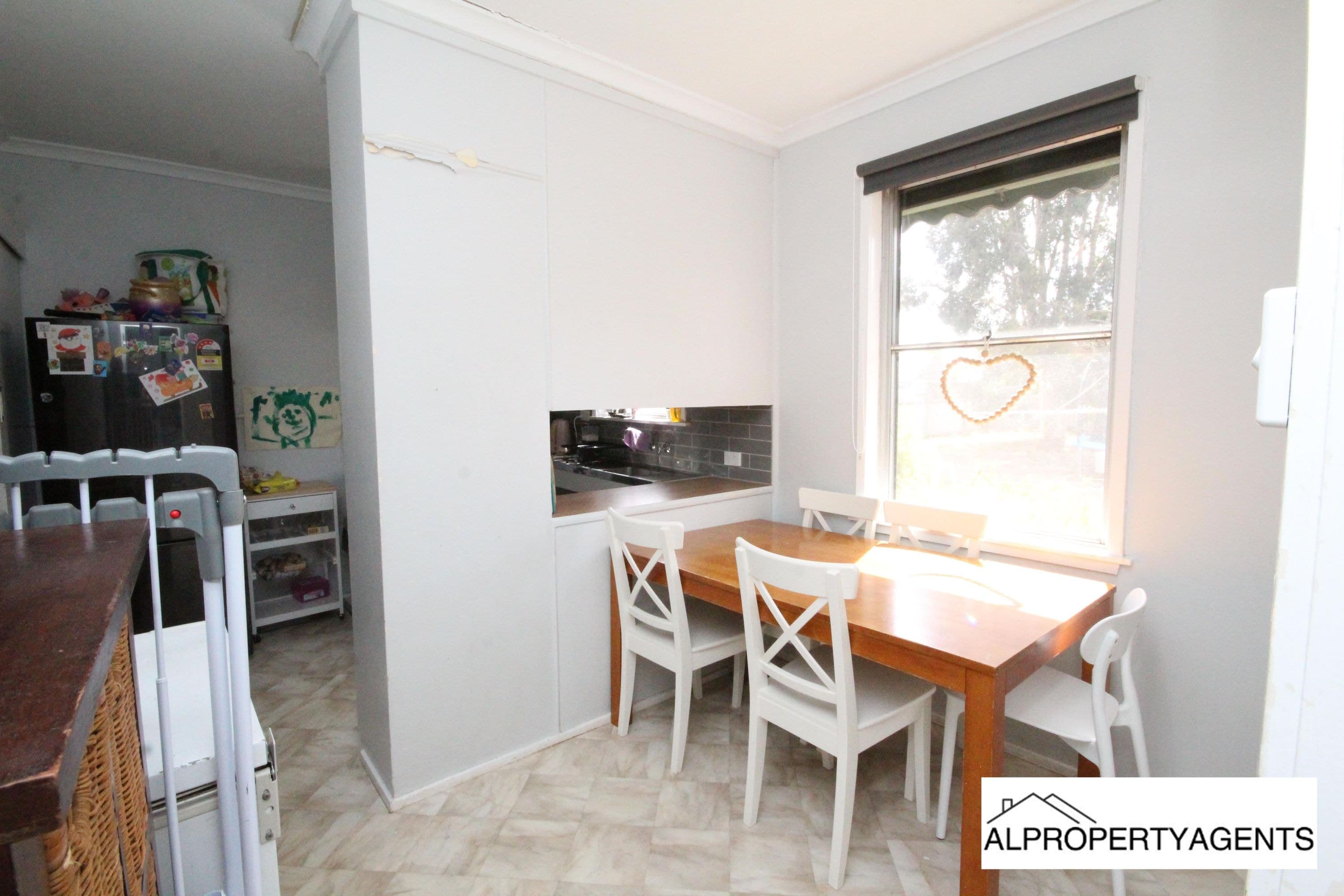 24 Winifred Street, Horsham, VIC 3400, Horsham - Thumbnail 4