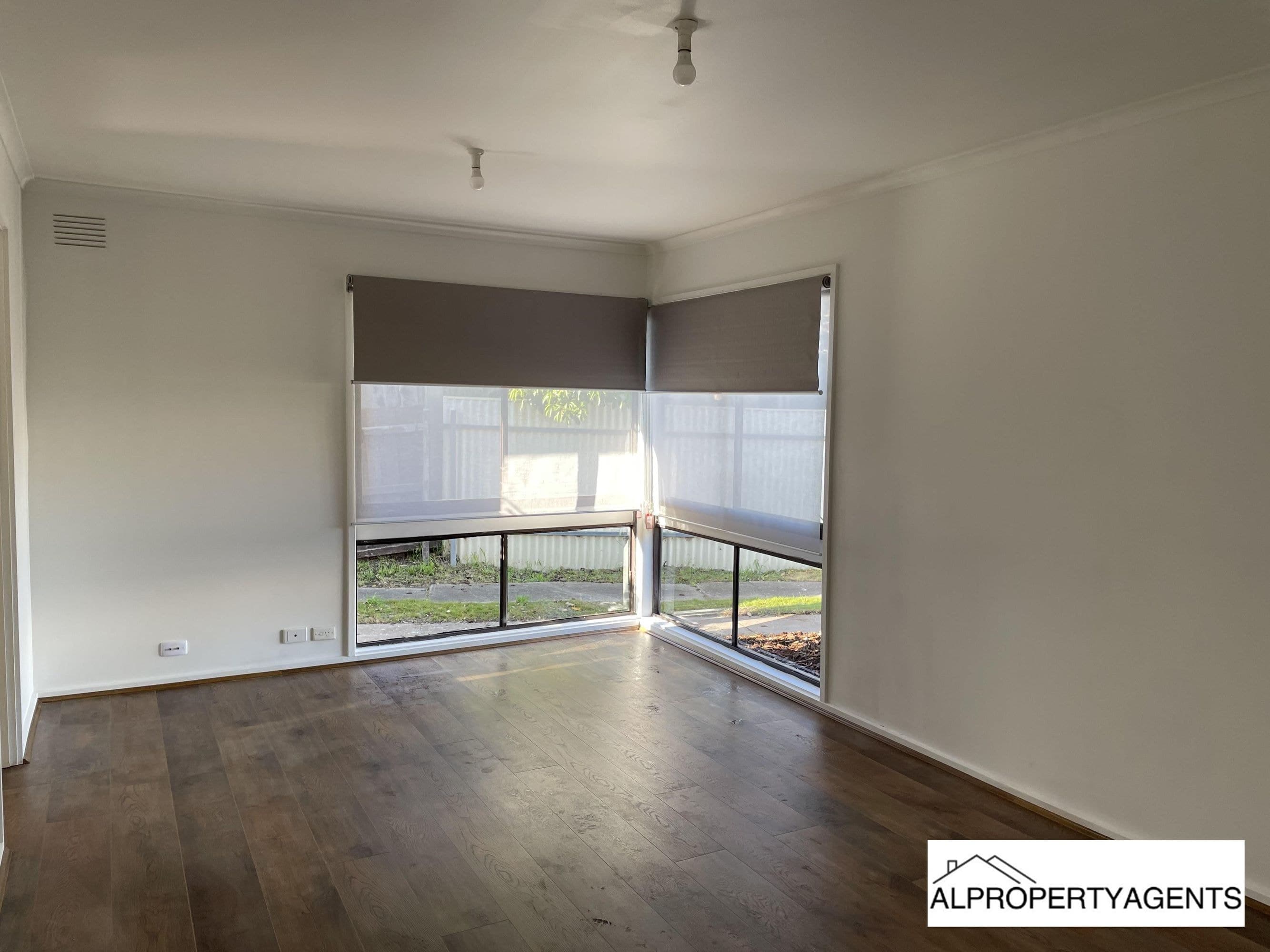 4 Calder Court, Horsham VIC 3400, Horsham - Thumbnail 2