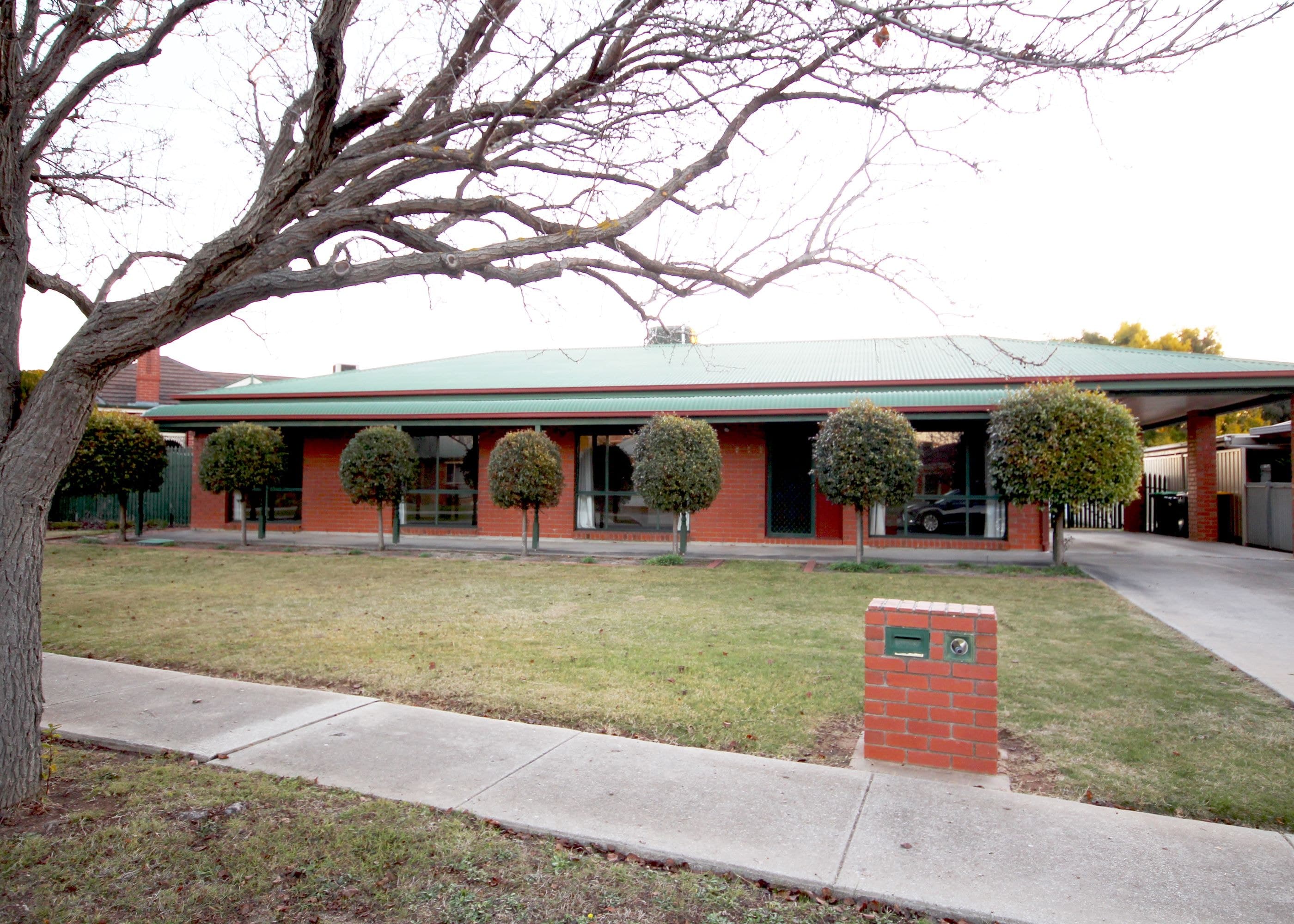 20 McIntyre Street, Horsham VIC 3400, Horsham - Image 1