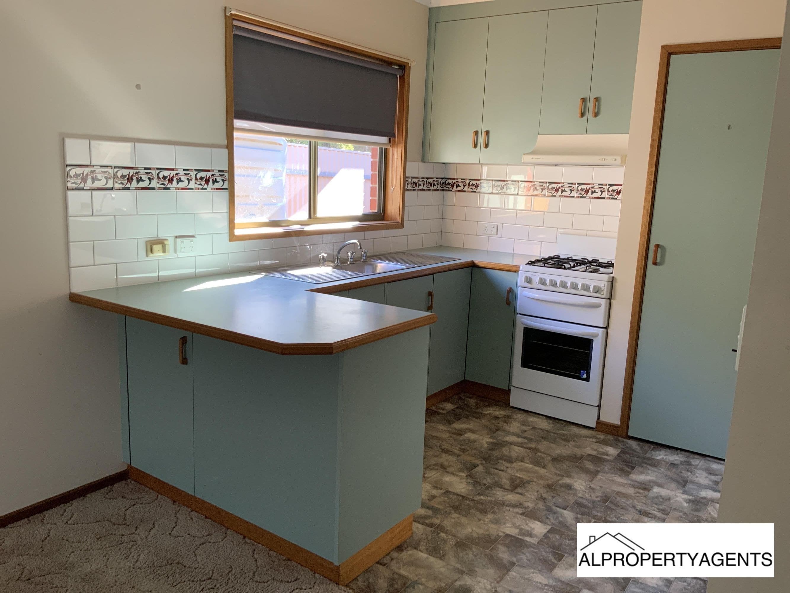 2/102 Bennett Road, Horsham VIC 3400, Horsham - Thumbnail 2