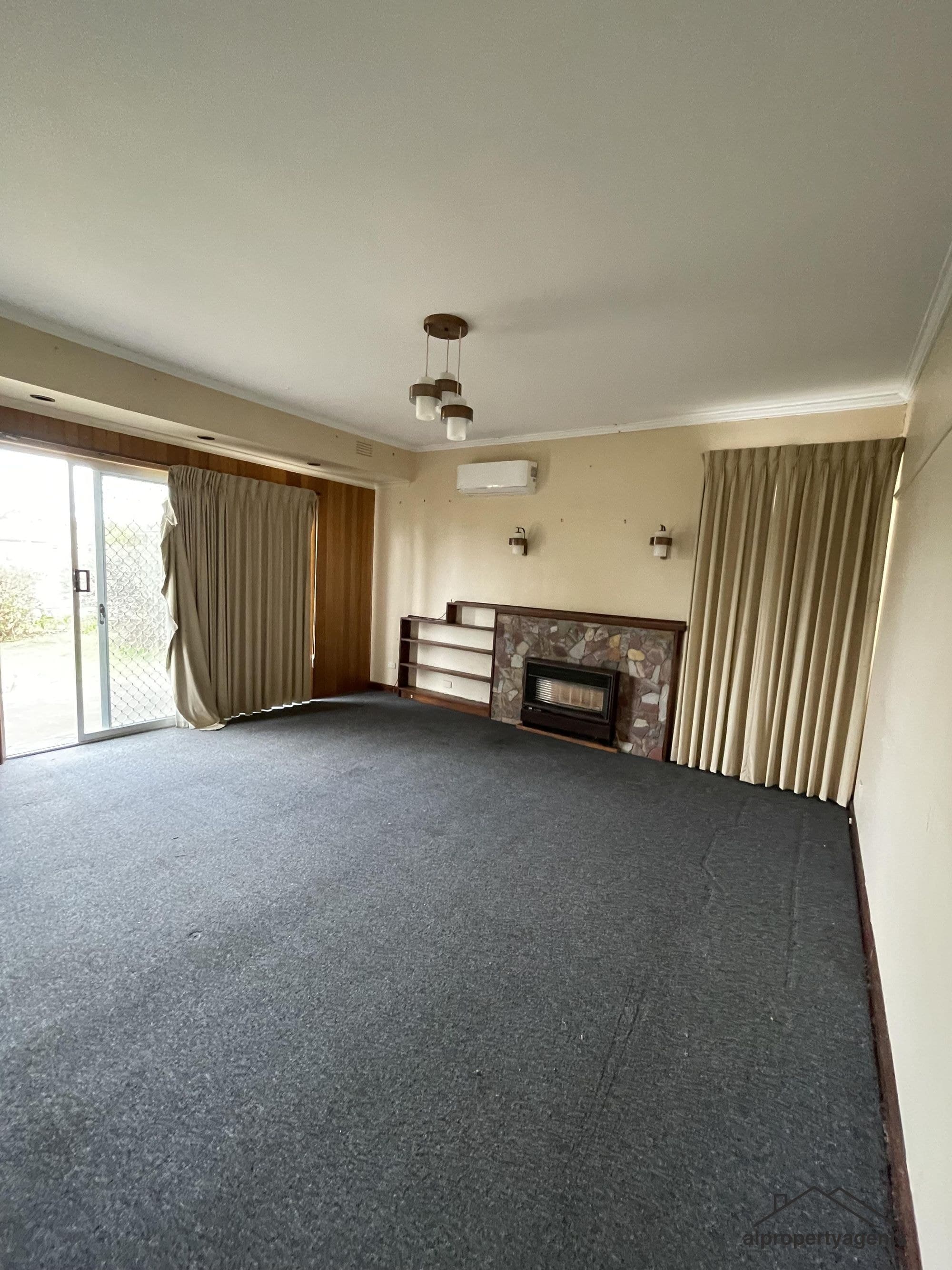 54 Elizabeth Street, Horsham, VIC 3400, Horsham - Thumbnail 2