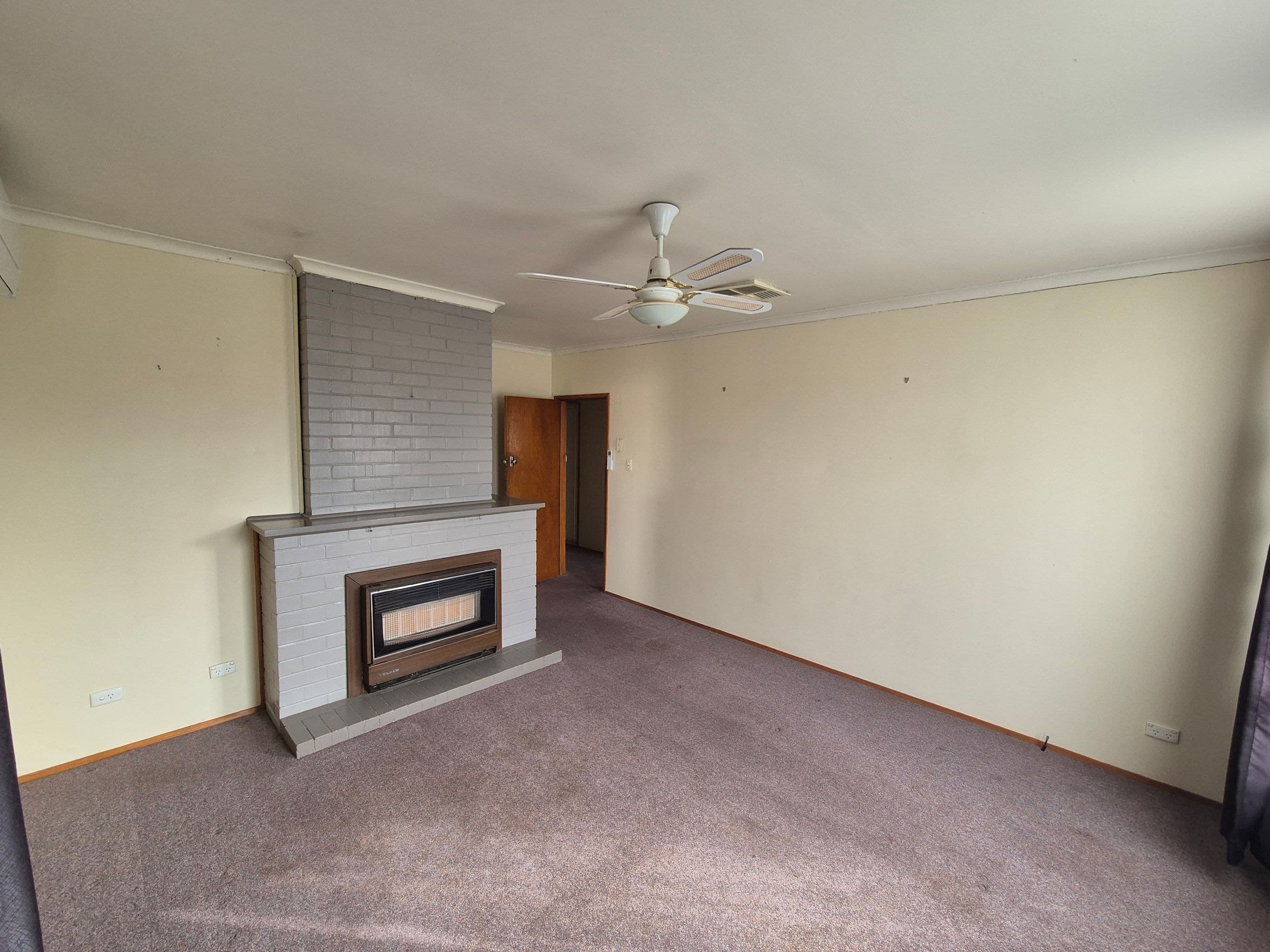 43 Albert Street, Horsham VIC 3400, Horsham - Thumbnail 2