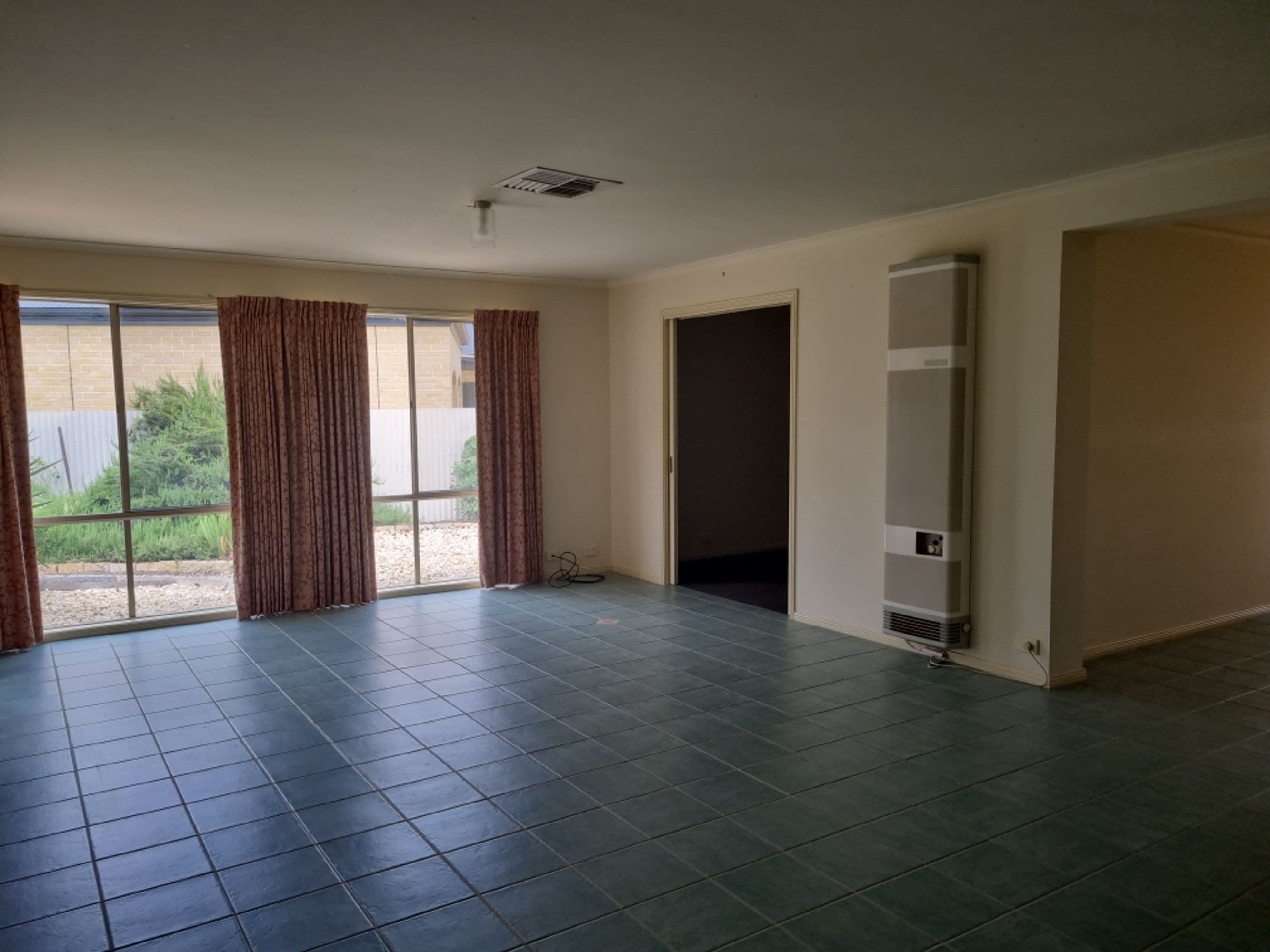 2 Royal Court, Horsham VIC 3400, Horsham - Thumbnail 3