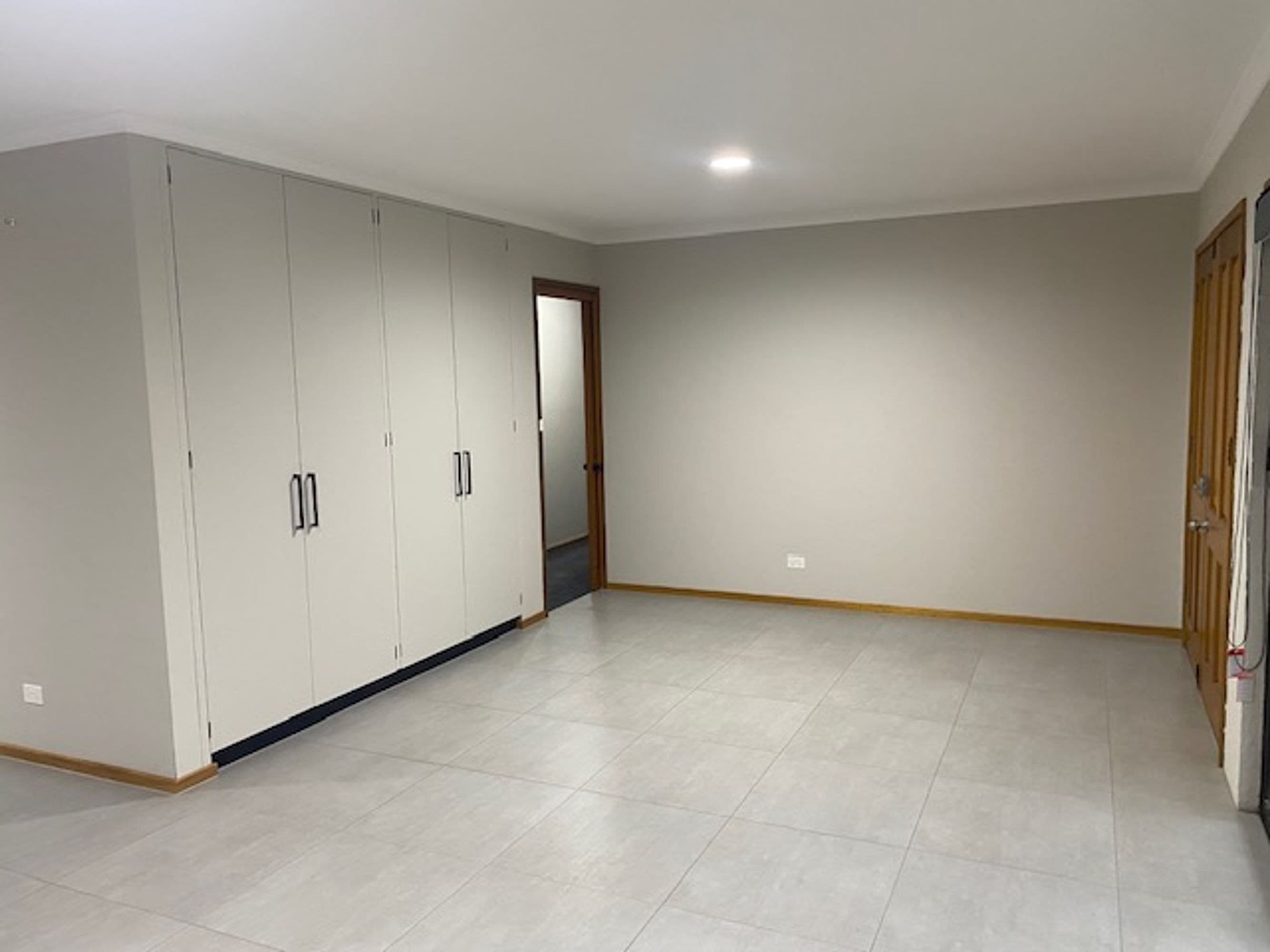 5 Mintern Crescent, Horsham VIC 3400, Horsham - Thumbnail 2