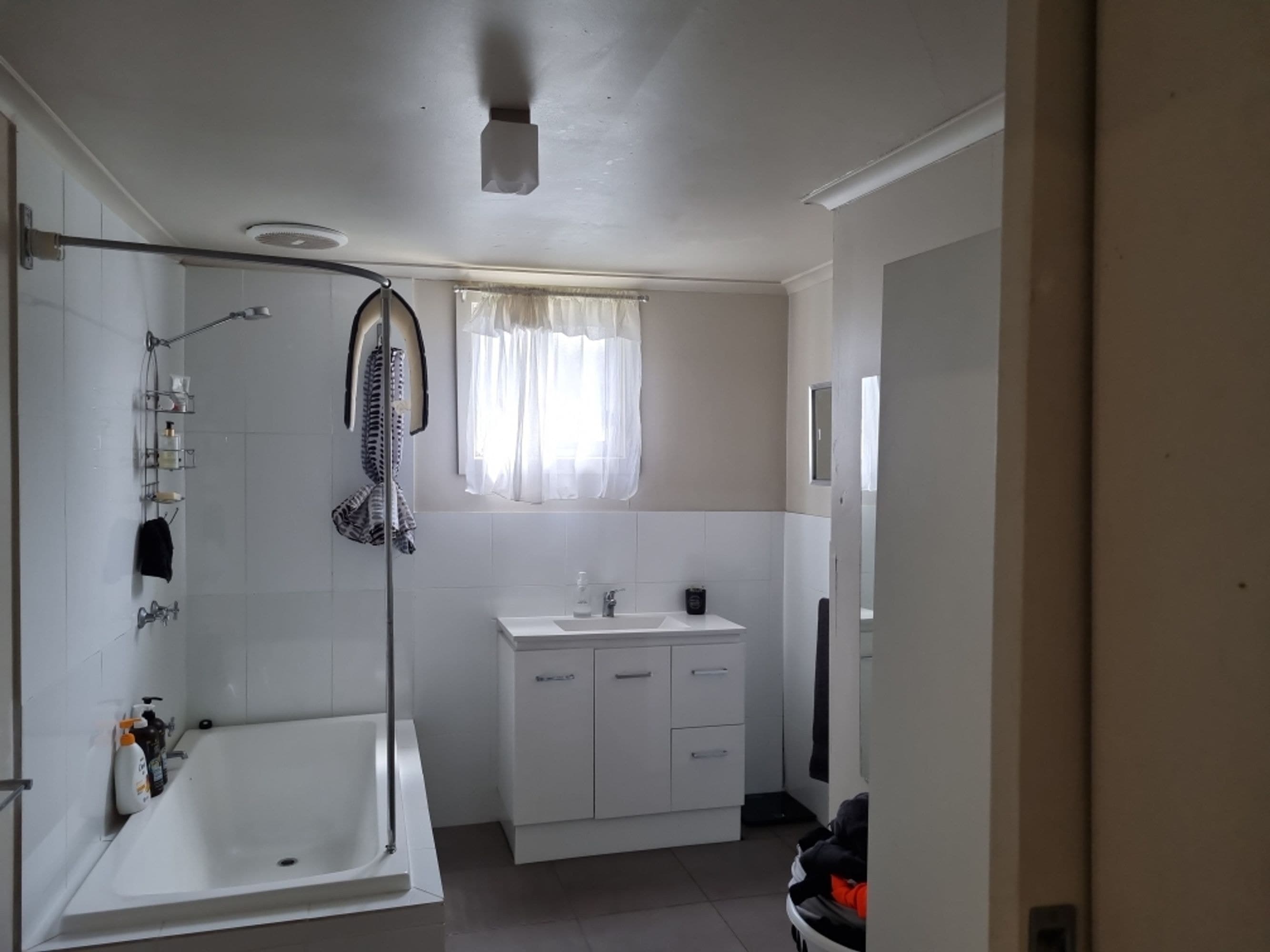 18 Bradshaw Street, Horsham VIC 3400, Horsham - Thumbnail 4