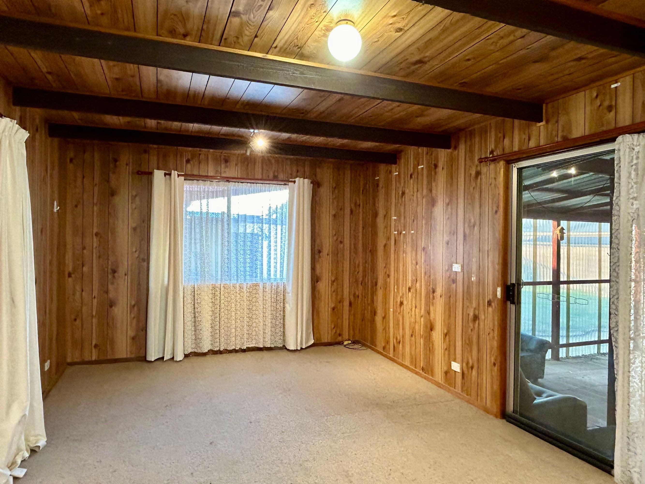12 Penny Avenue, Horsham VIC 3400, Horsham - Thumbnail 5