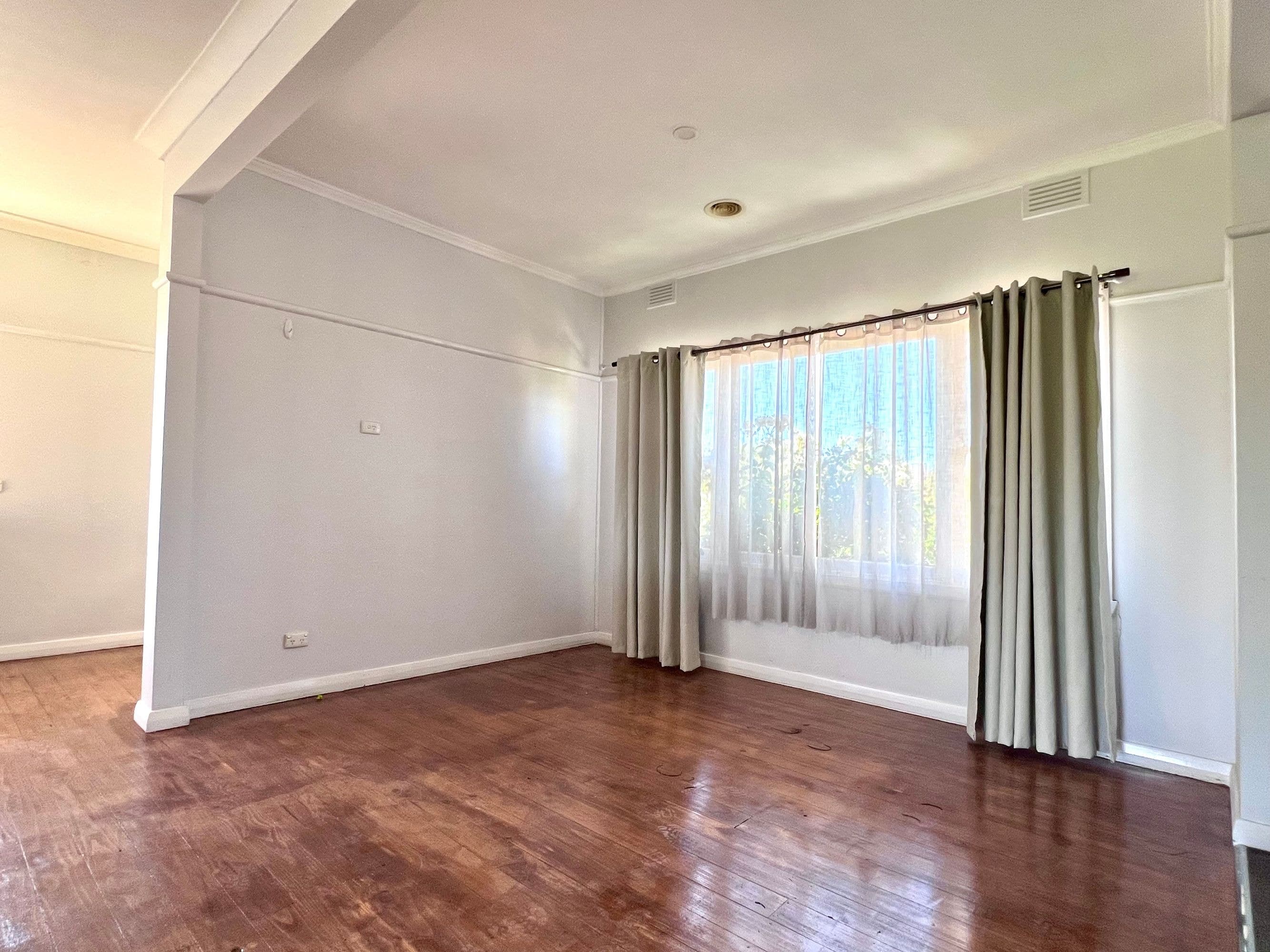 36 Tucker Street, Horsham, VIC 3400, Horsham - Thumbnail 3