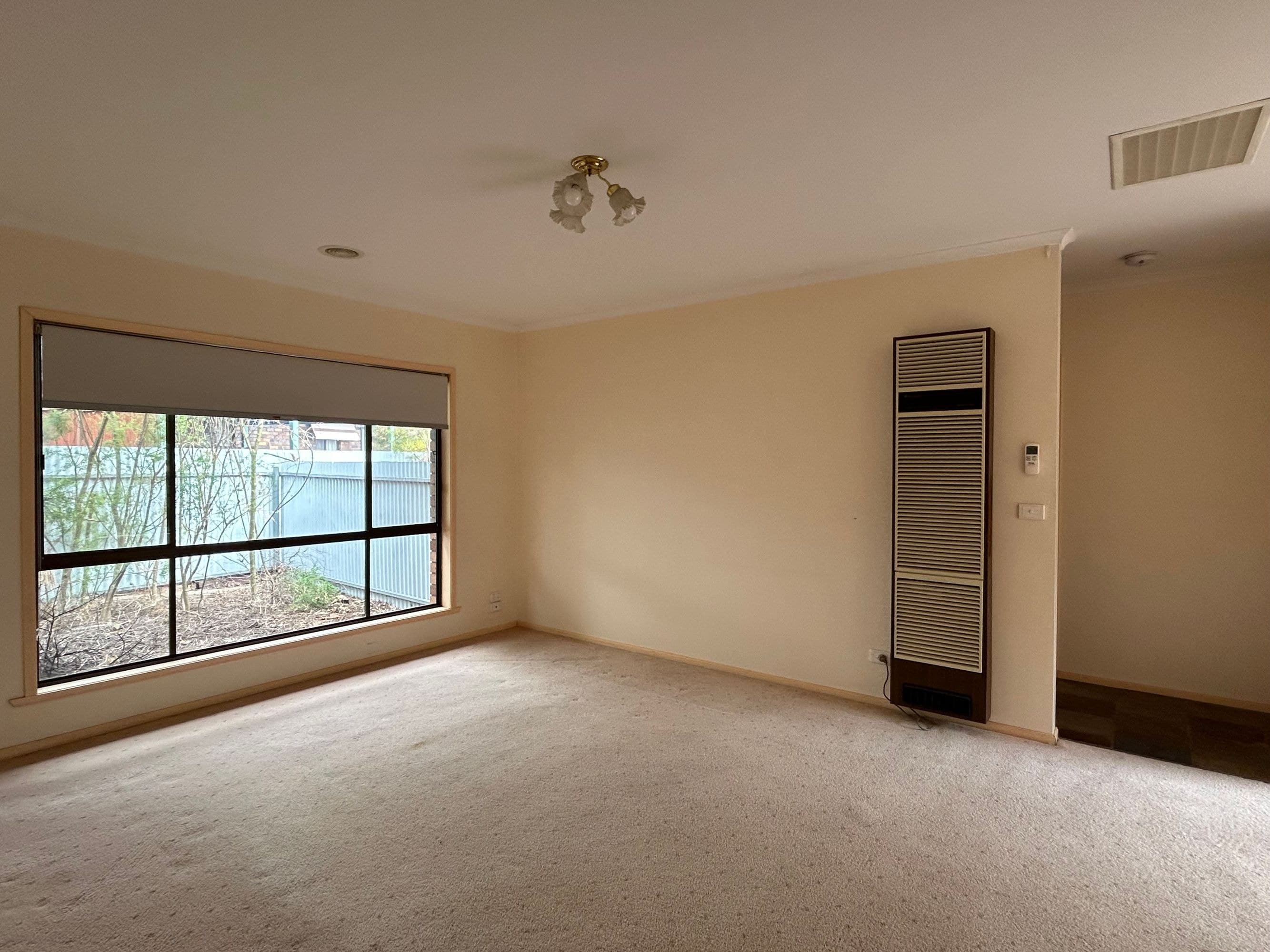 9 De Castella Drive, Horsham VIC 3400, Horsham - Thumbnail 2