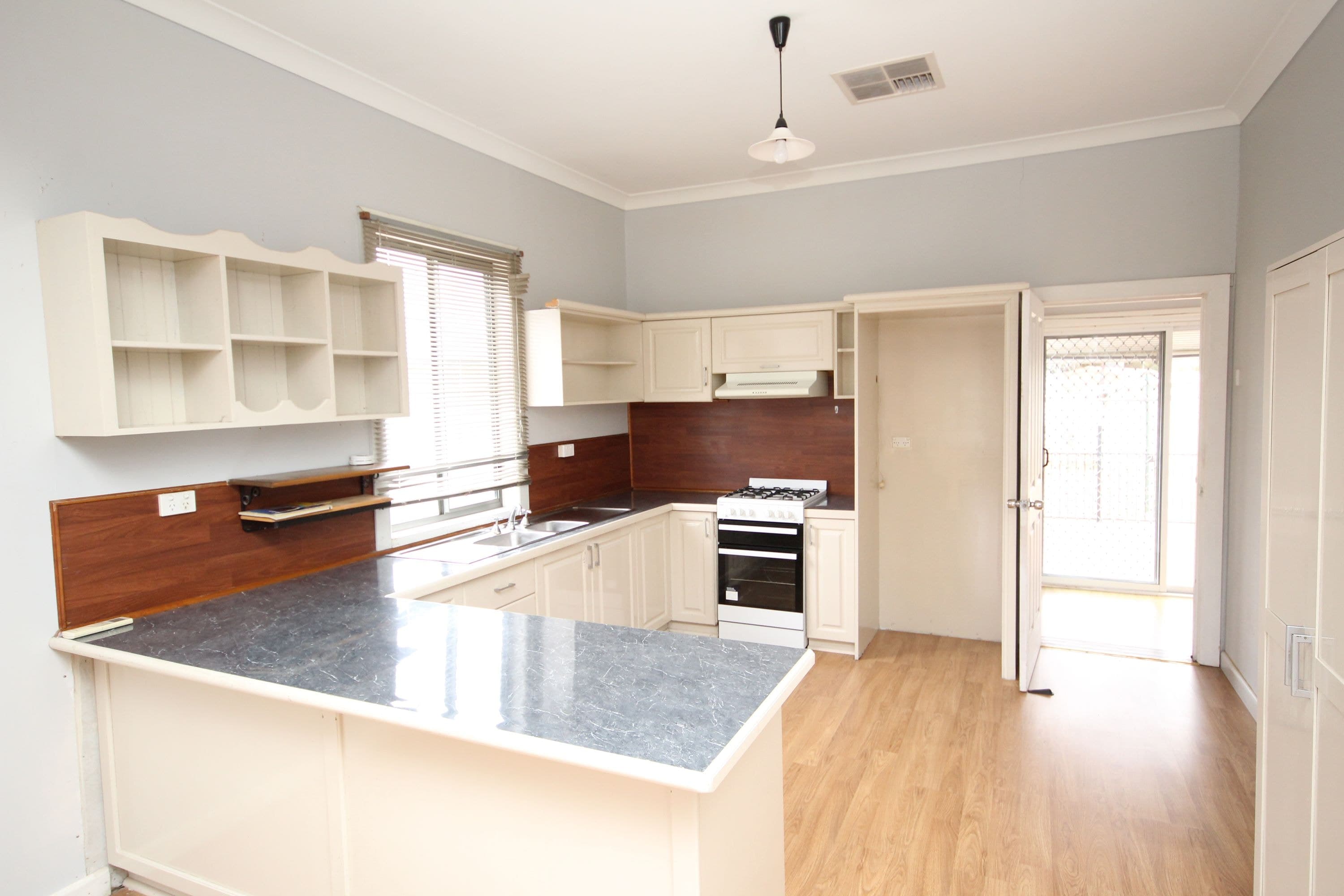 88 Kalkee Road, Horsham VIC 3400, Horsham - Thumbnail 2