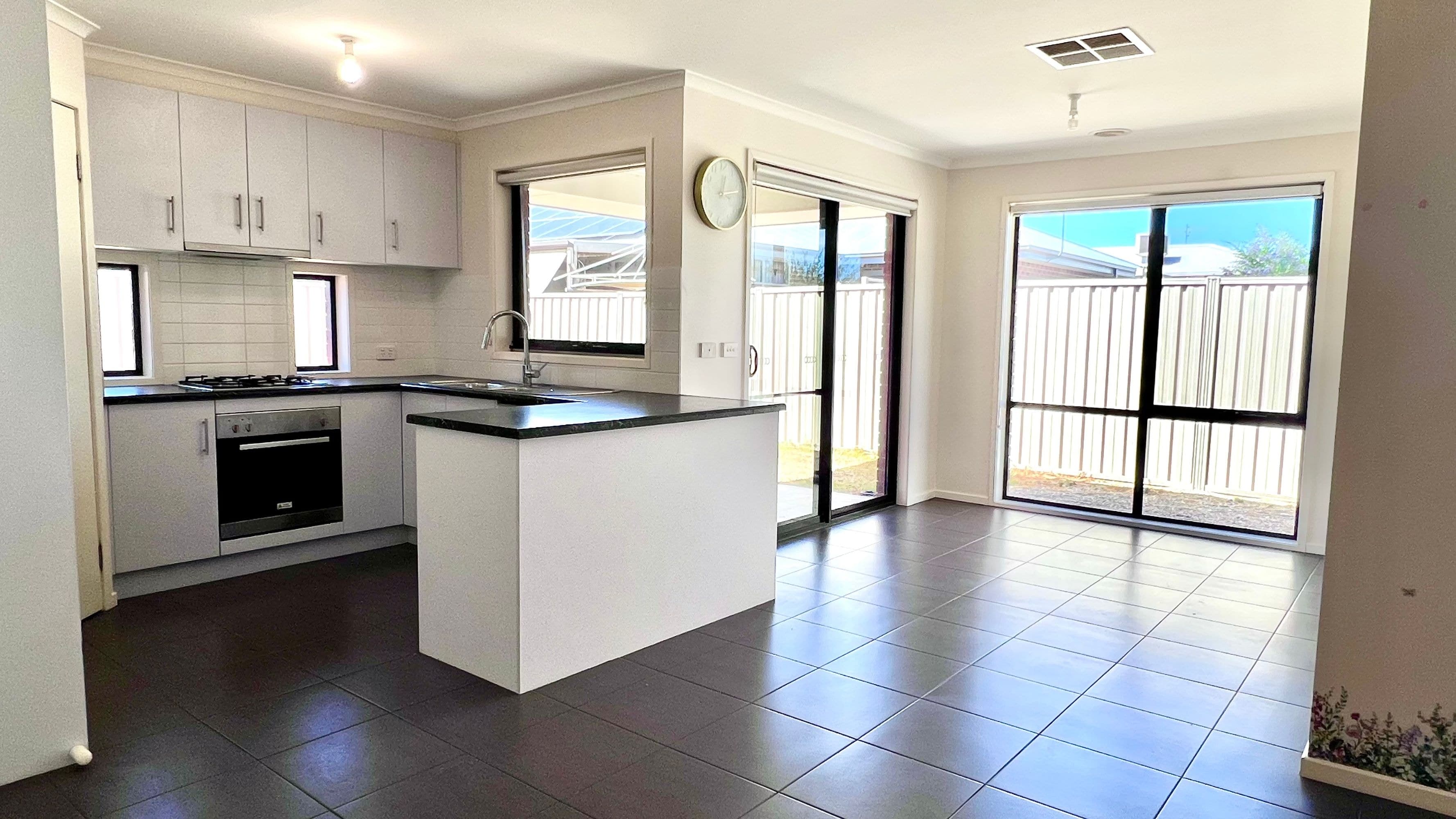 19 Hickson Street, Horsham VIC 3400, Horsham - Thumbnail 5