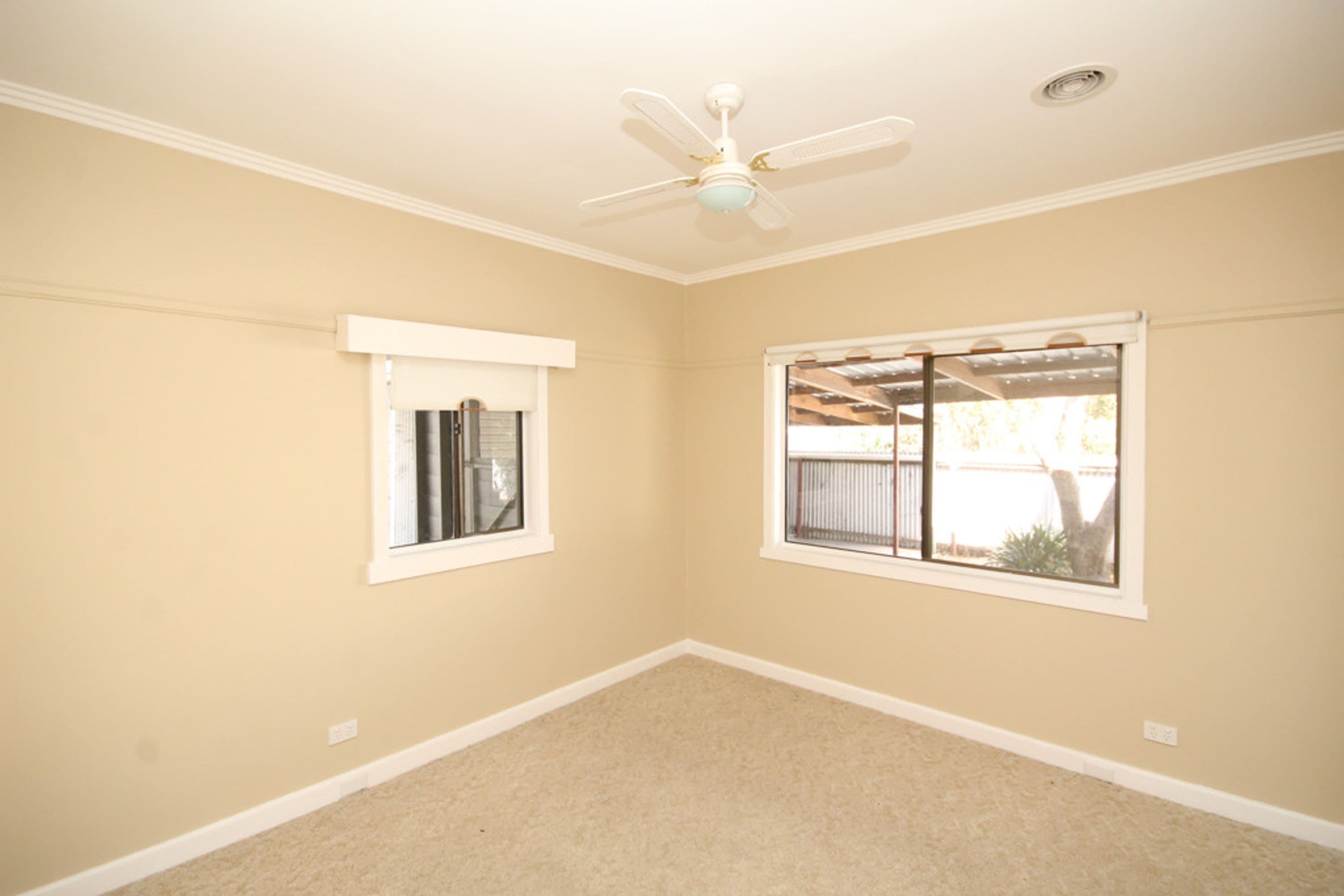 19 Milbourne Street, Warracknabeal VIC 3393, Warracknabeal - Thumbnail 7