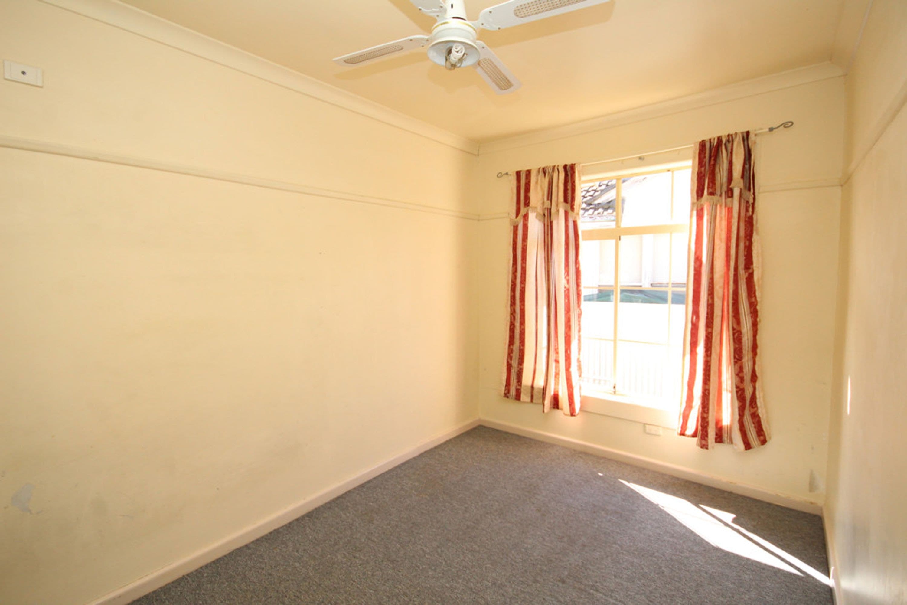 14 Elizabeth Street, Horsham VIC 3400, Horsham - Thumbnail 3