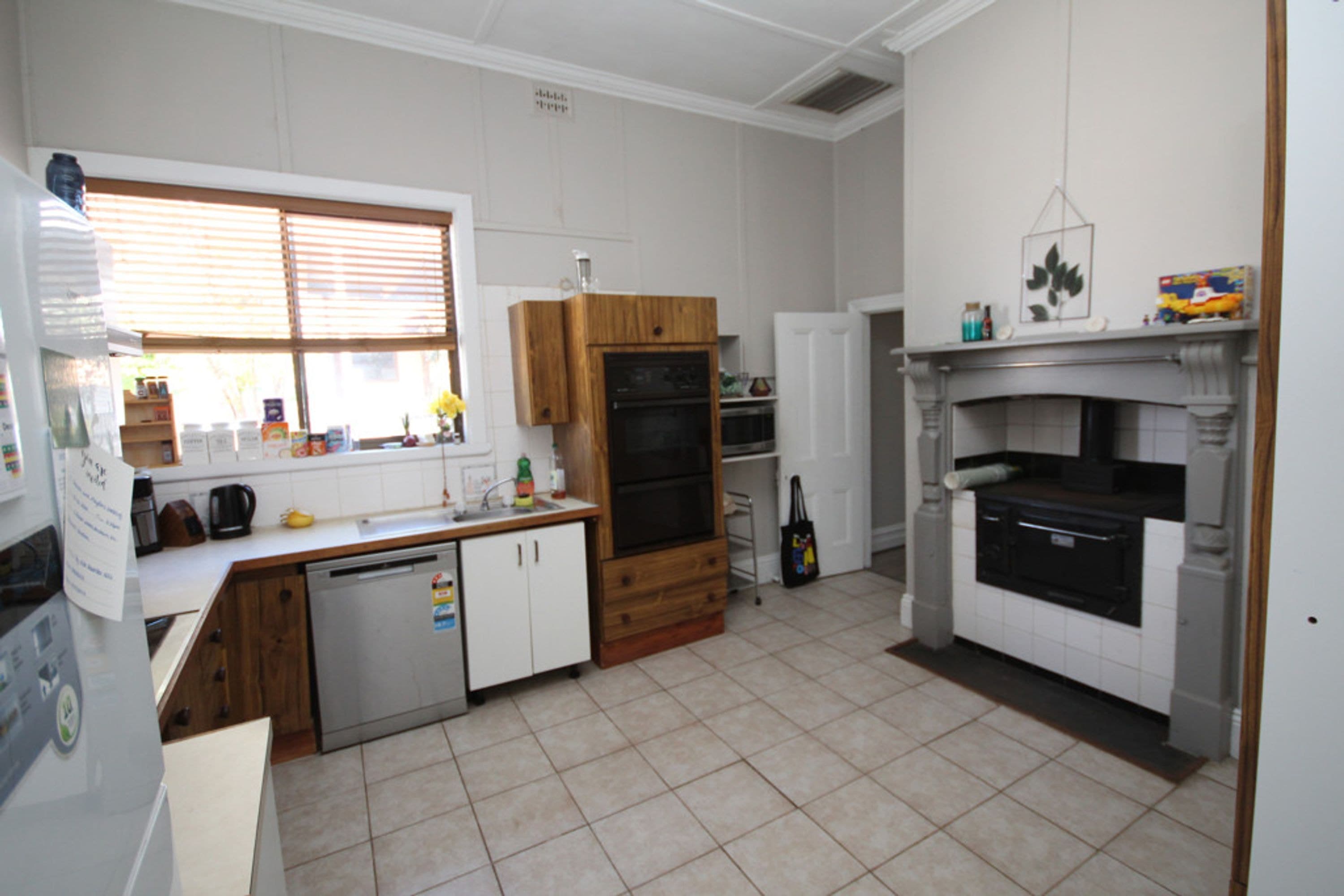 25 Stawell Road, Horsham VIC 3400, Horsham - Thumbnail 3