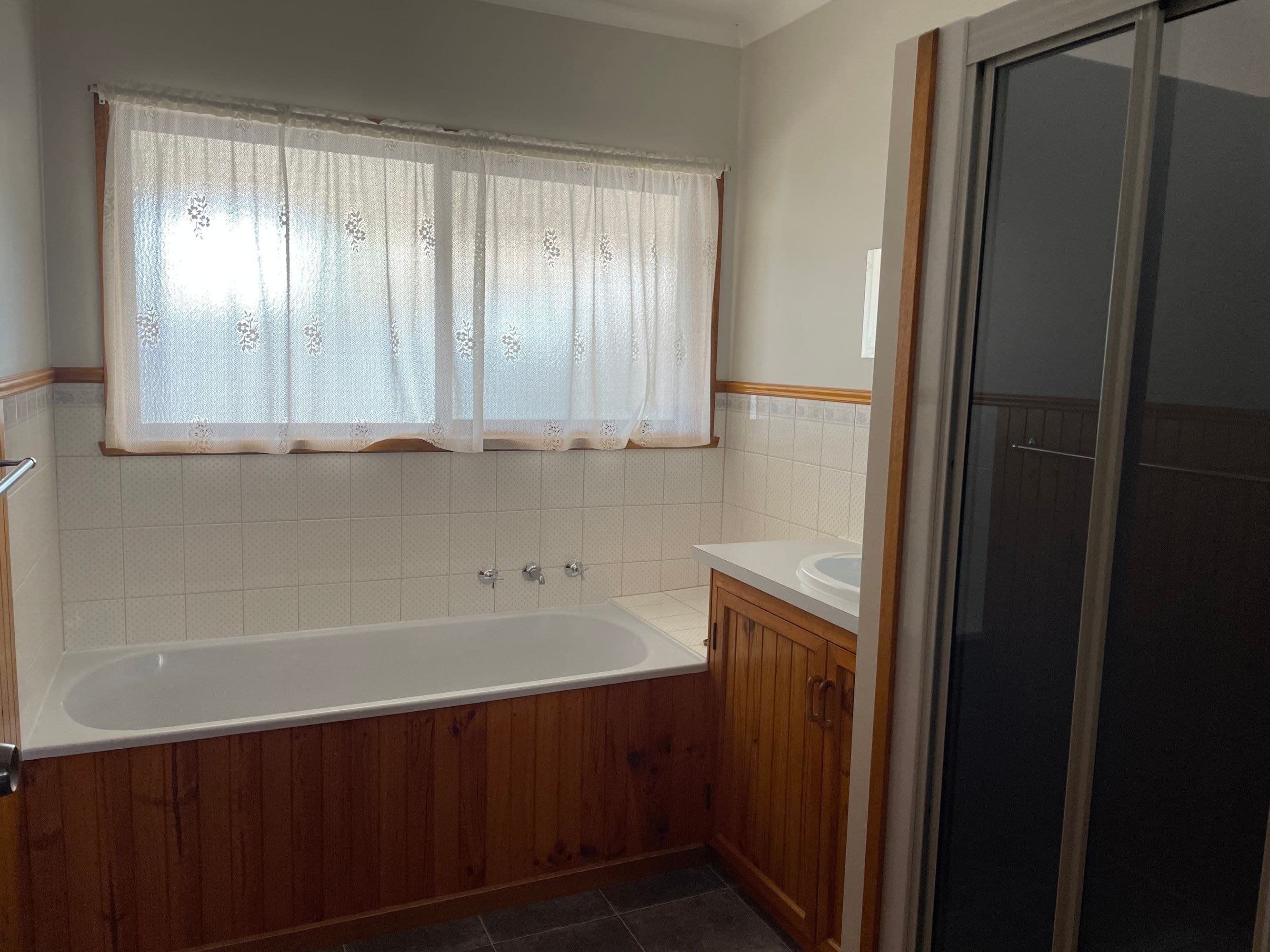 11 Colla Court, Horsham VIC 3400, Horsham - Thumbnail 4