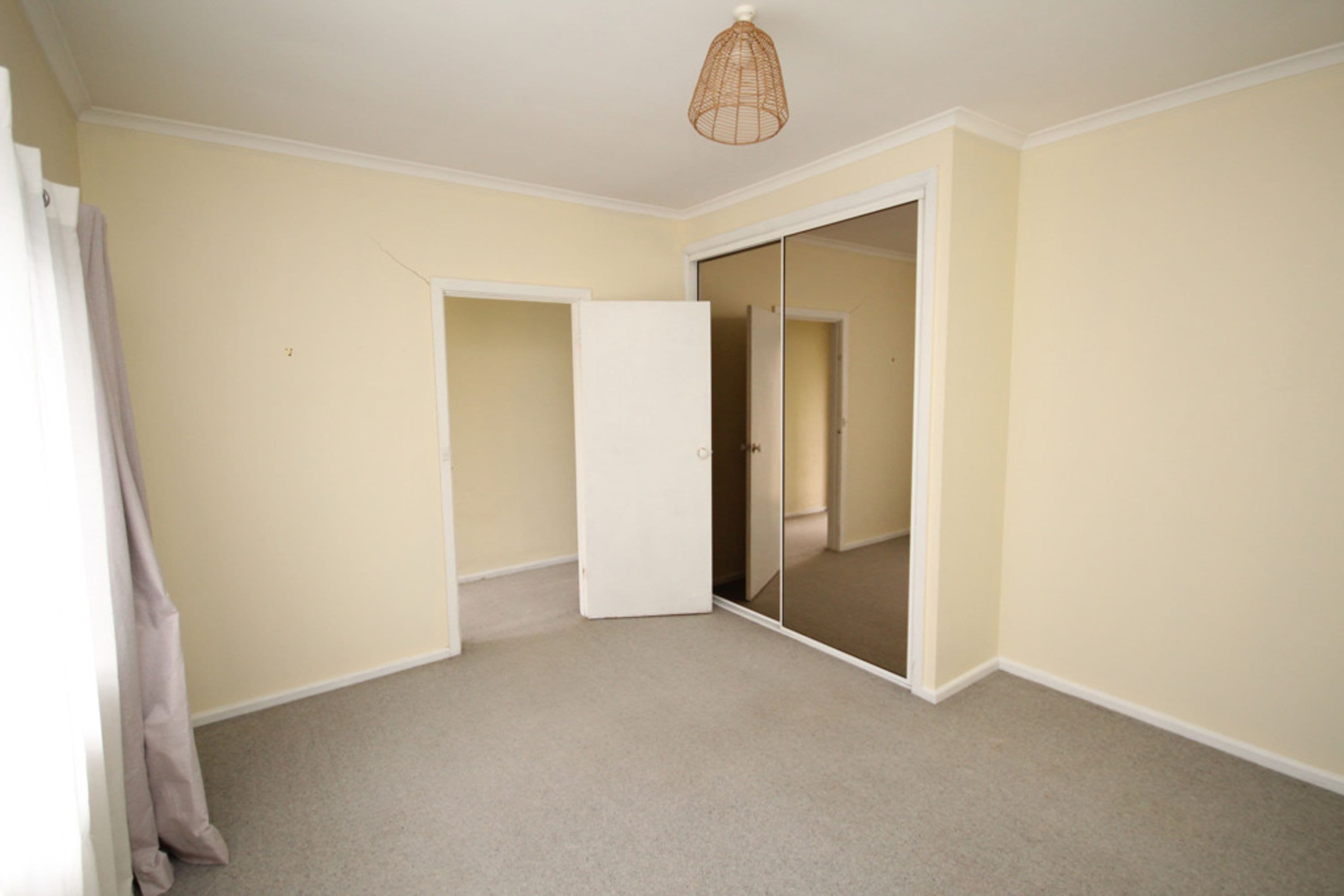 2/3 Stewart Street, Horsham VIC 3400, Horsham - Thumbnail 2