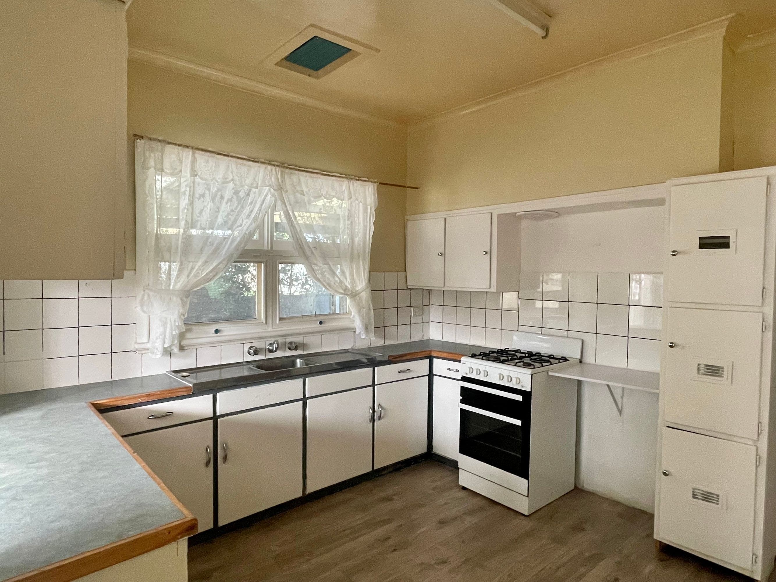 2 Winifred Street, Horsham VIC 3400, Horsham - Thumbnail 4