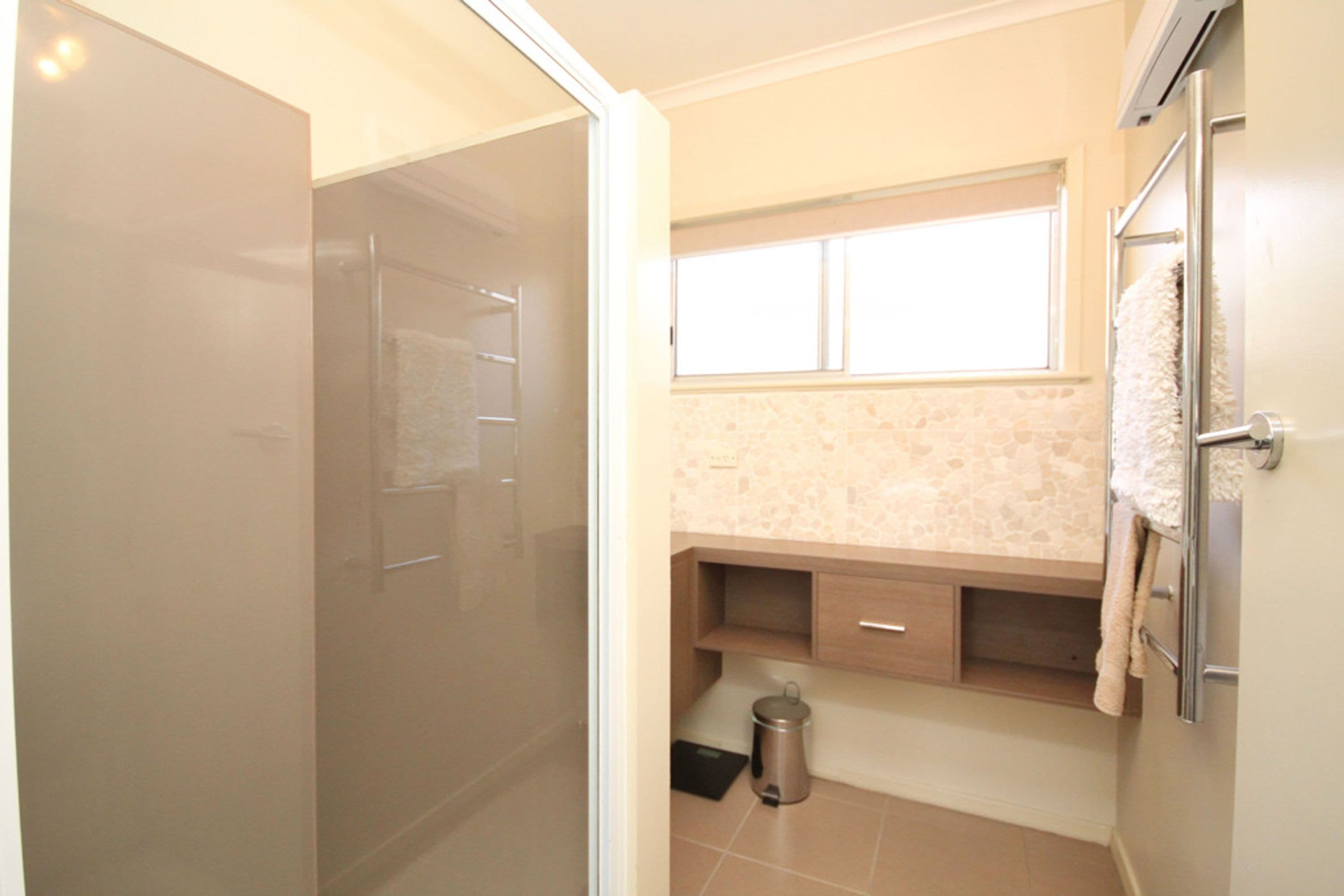 3 Carr Street, Horsham VIC 3400, Horsham - Thumbnail 7