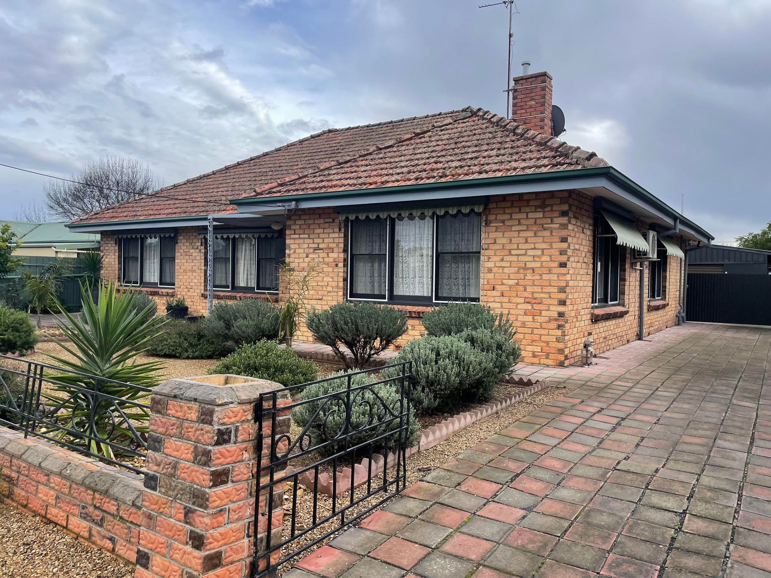 19 Young Street, Horsham VIC 3400, Horsham - Image 1