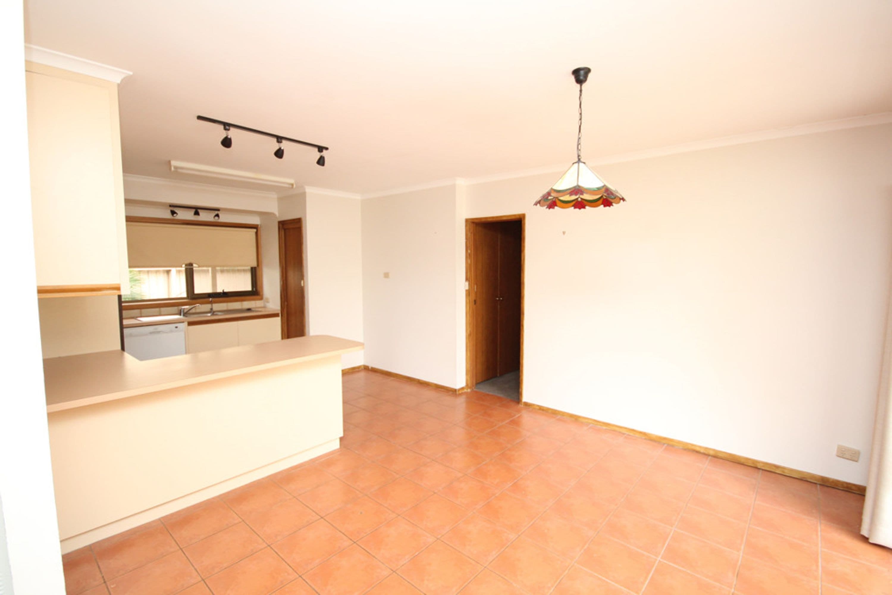 10 Dougherty Street, Horsham VIC 3400, Horsham - Thumbnail 3