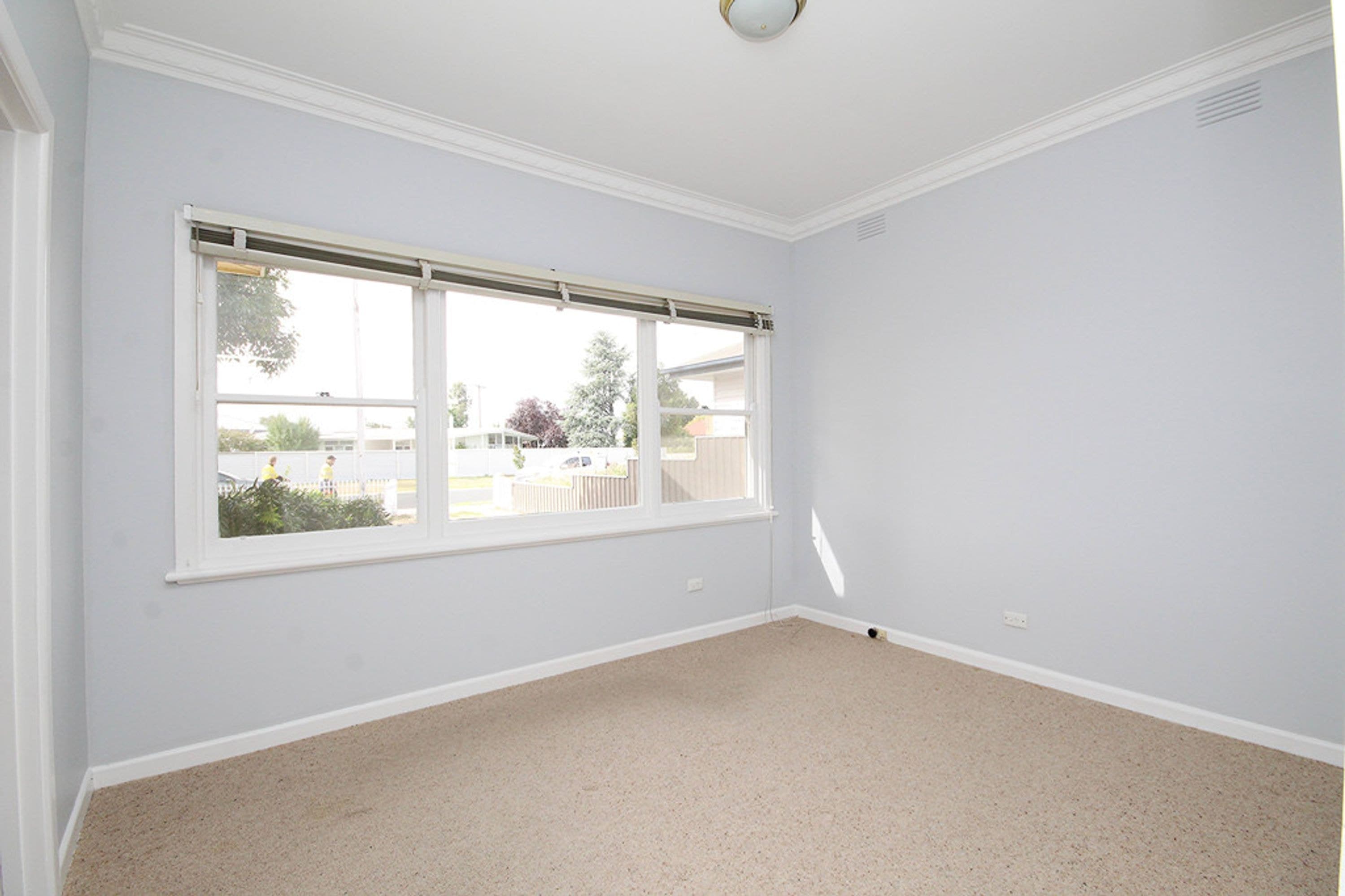 18 Tucker Street, Horsham VIC 3400, Horsham - Thumbnail 5
