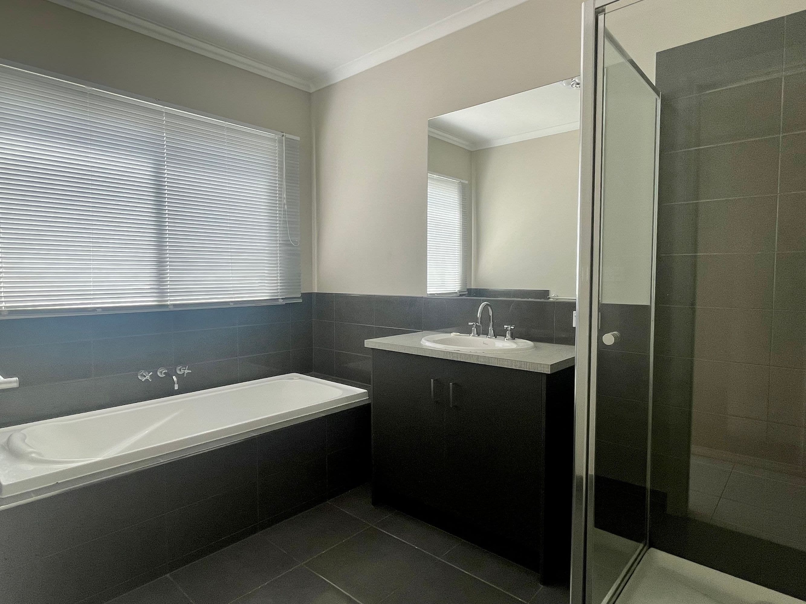 24 Hickson Street, Horsham VIC 3400, Horsham - Thumbnail 7