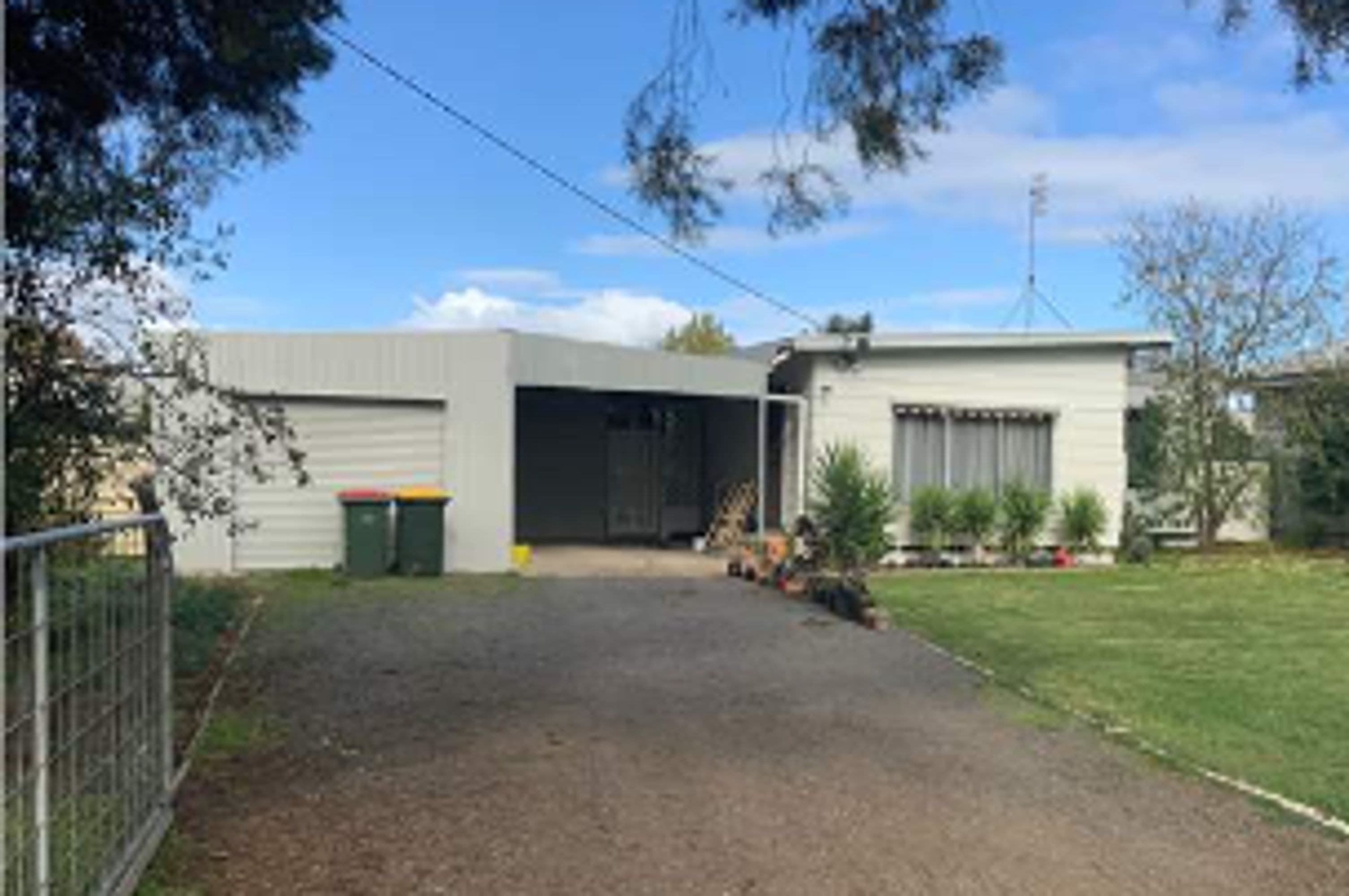 6 Mary Street, Horsham VIC 3400, Horsham - Image 1