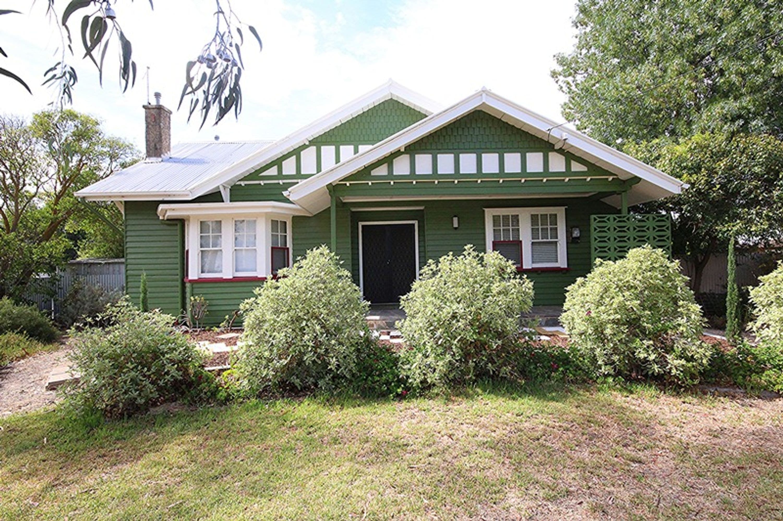 11 Natimuk Road, Horsham VIC 3400, Horsham - Image 1