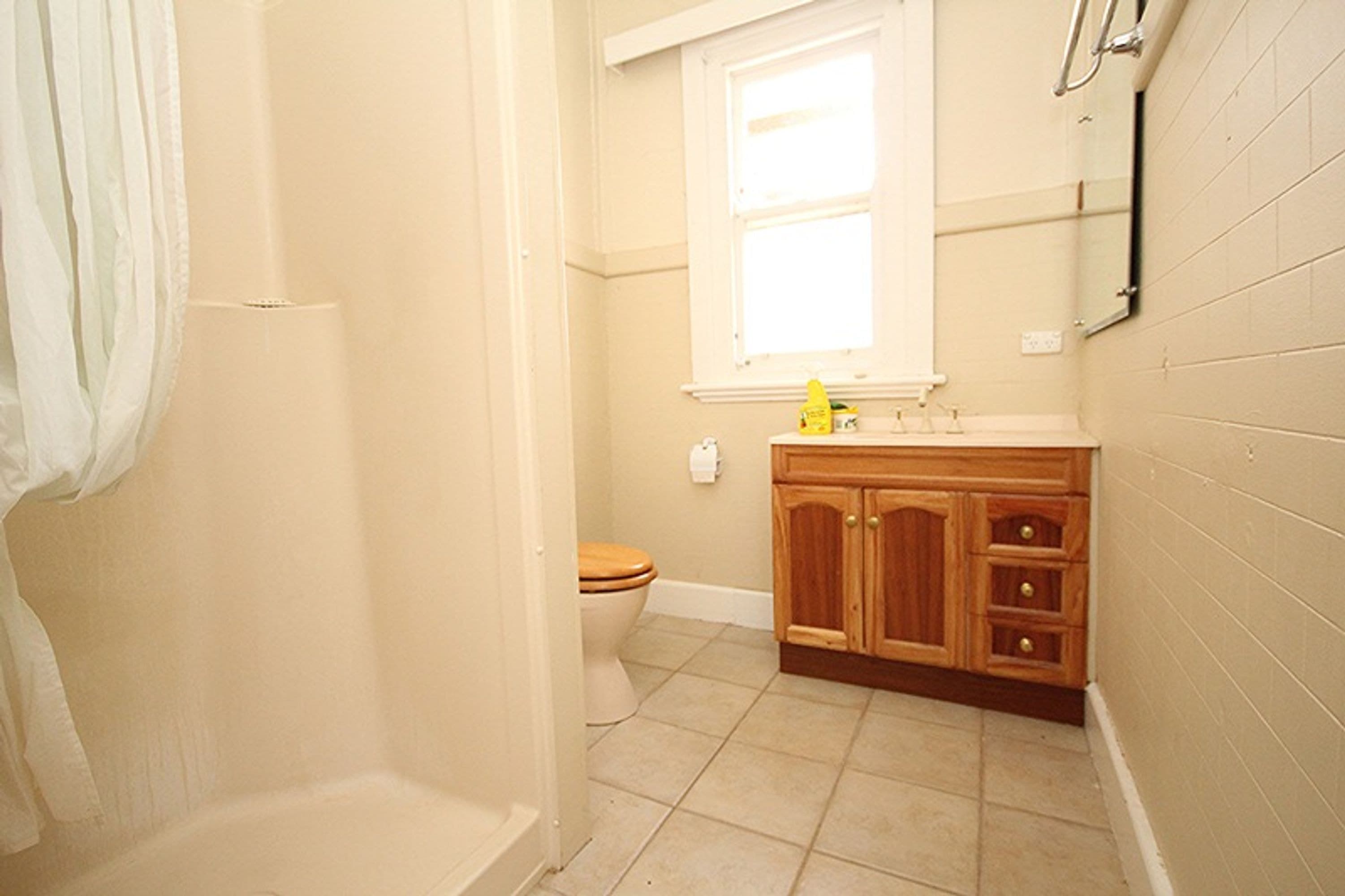 11 Natimuk Road, Horsham VIC 3400, Horsham - Thumbnail 4