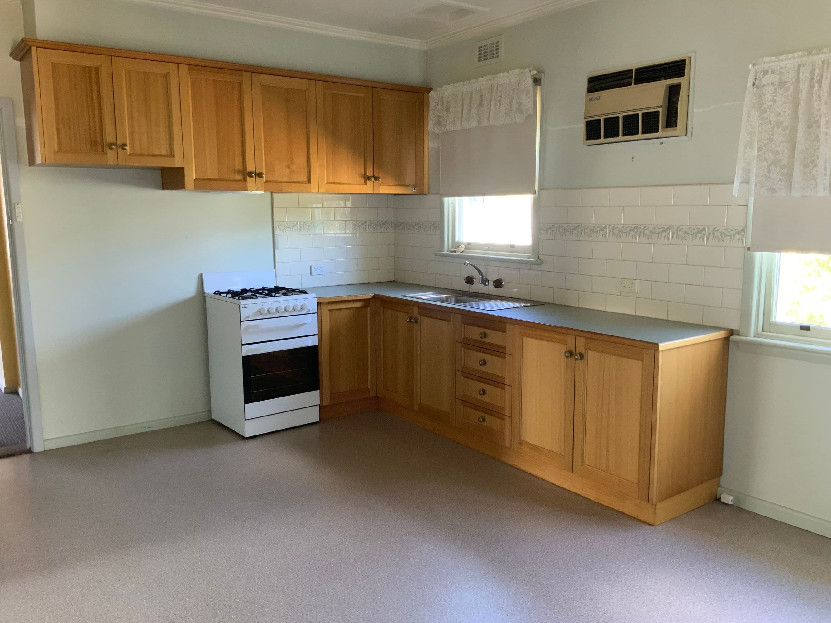 28 Young Street, Horsham VIC 3400, Horsham - Thumbnail 7