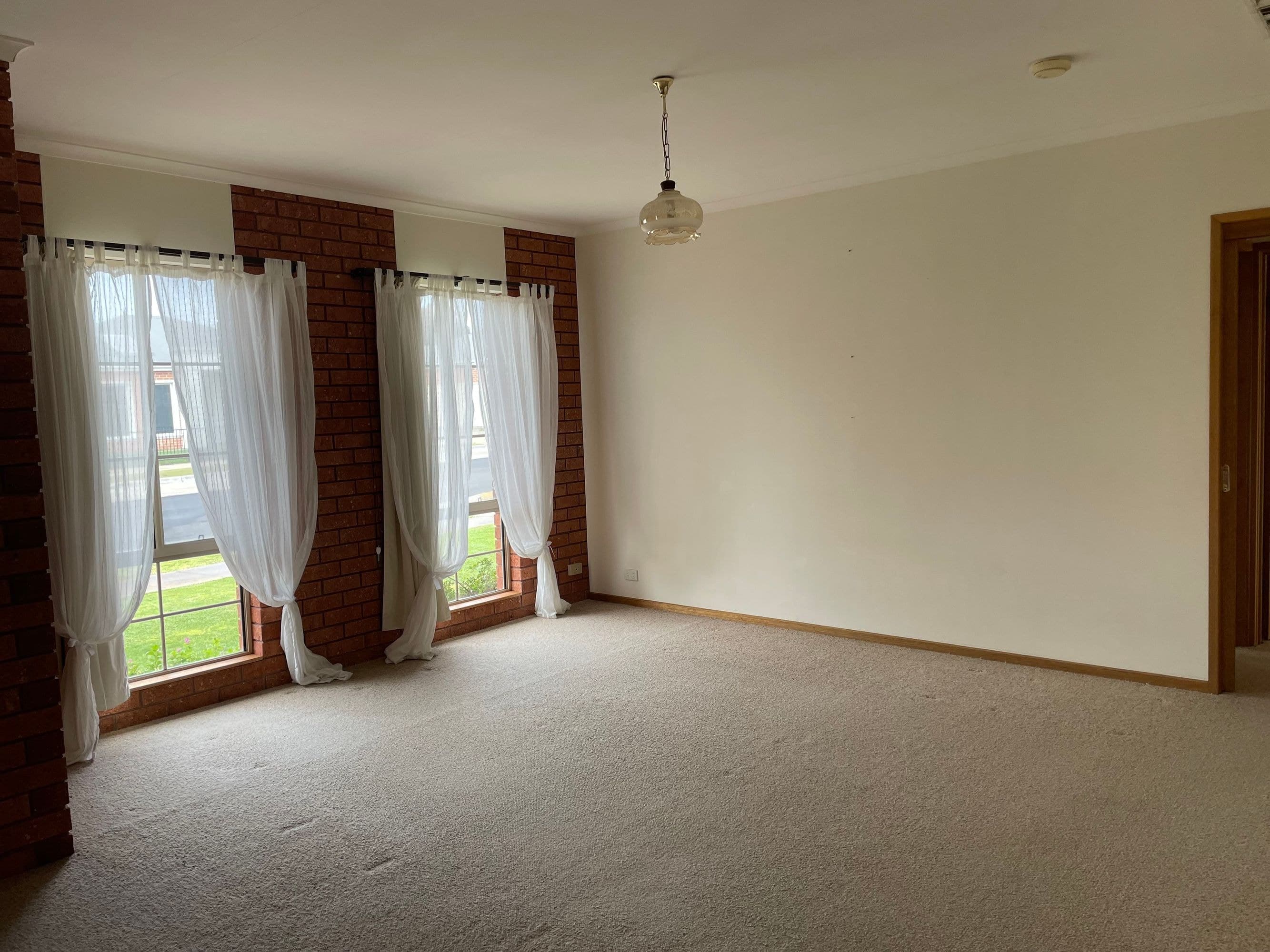 16 Ivy Street, Horsham VIC 3400, Horsham - Thumbnail 2