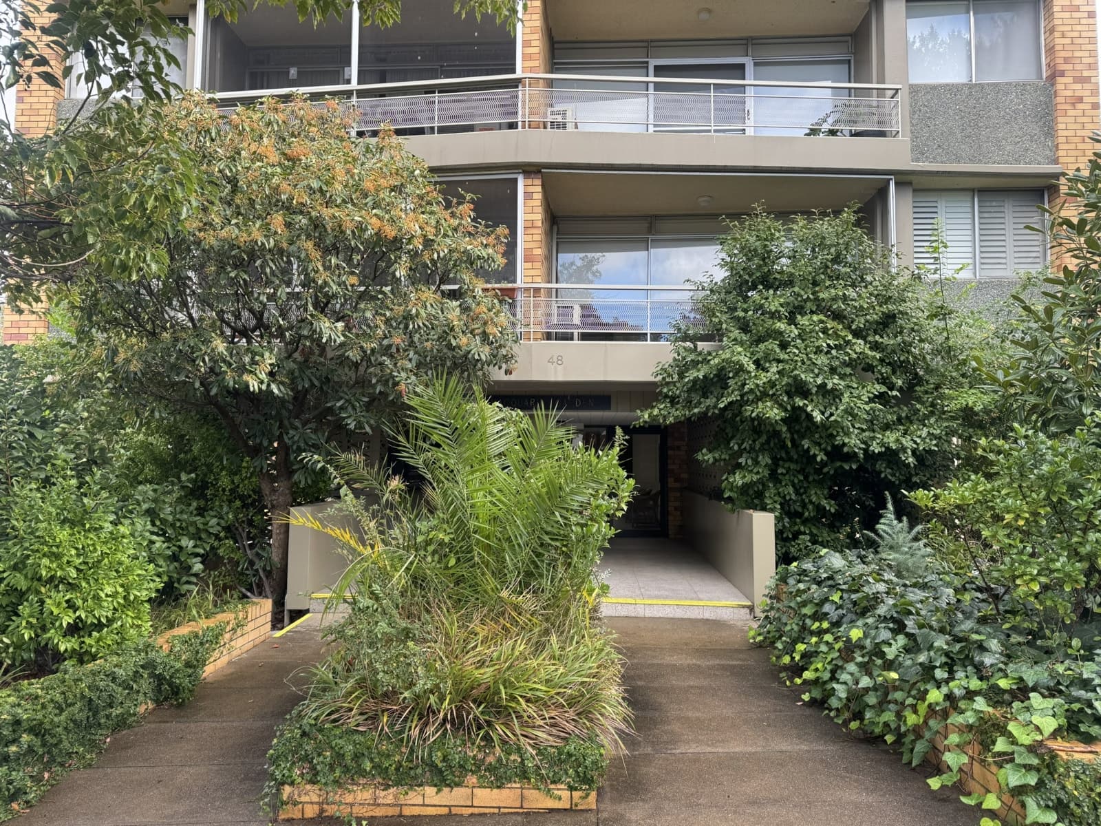 8/46-48 Hill Street, TAMWORTH, Tamworth - Image 1