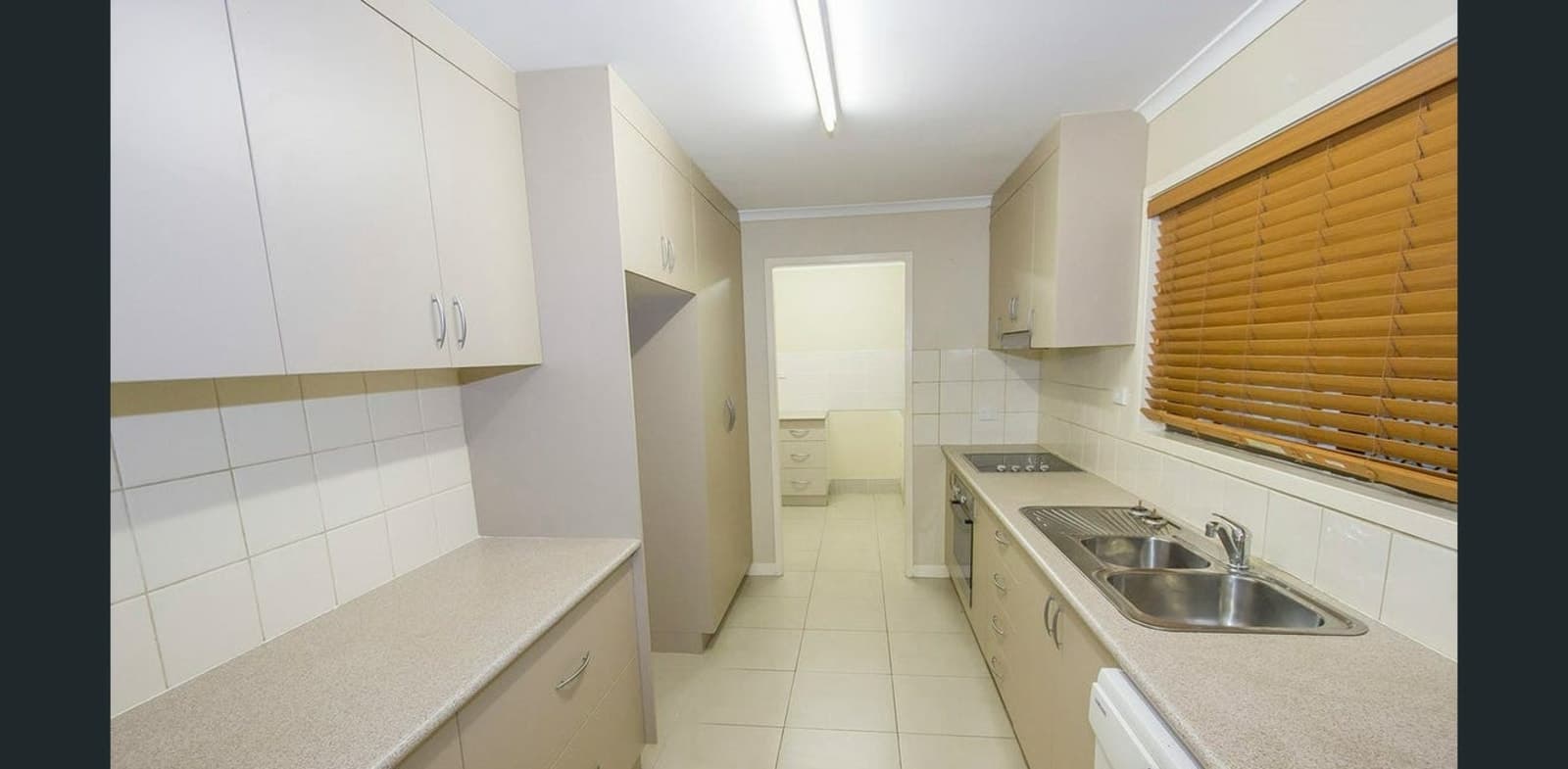 49 Aramac Drive,Clinton, Clinton - Thumbnail 3
