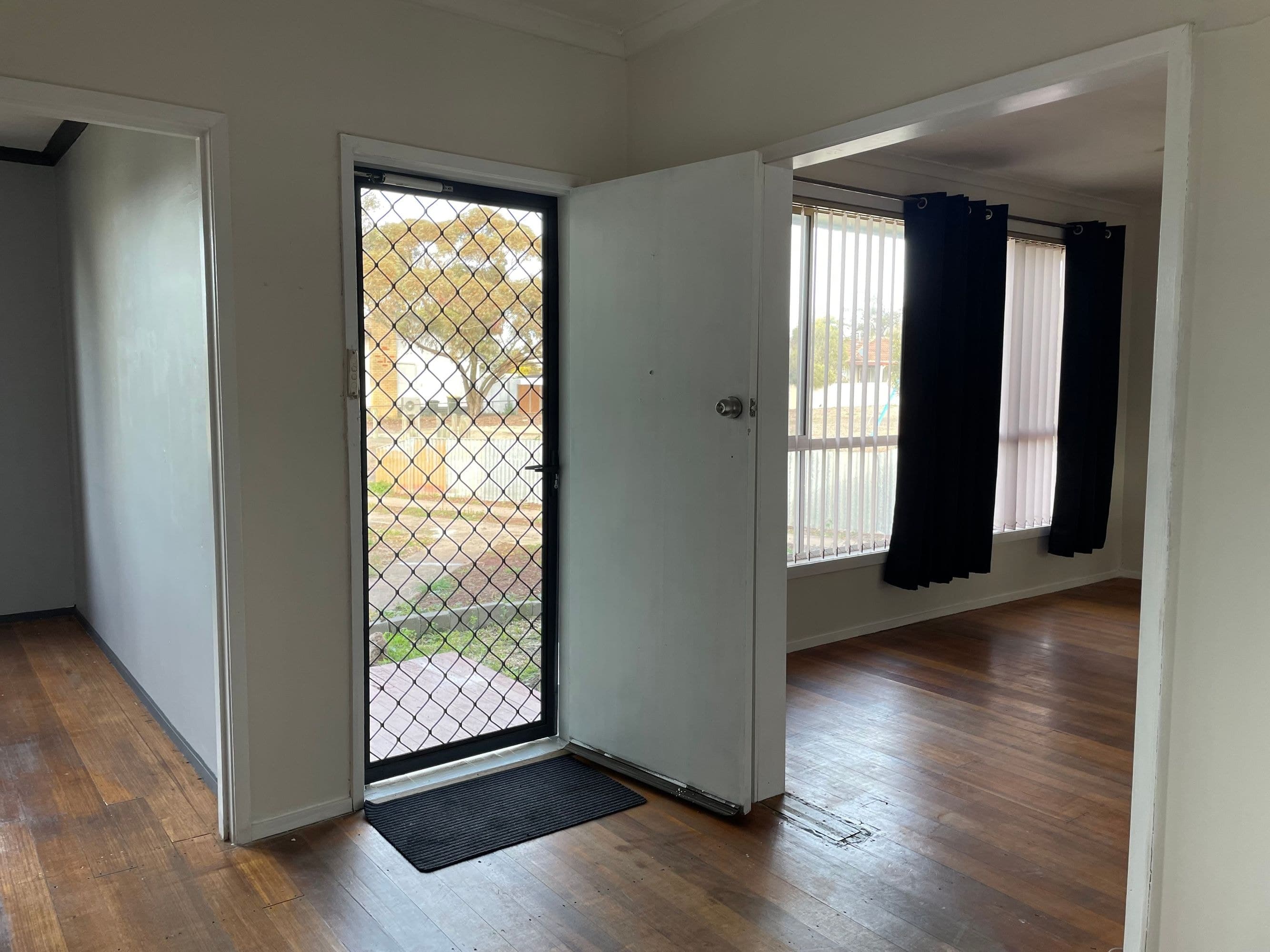 39 Winifred Street, Horsham VIC 3400, Horsham - Thumbnail 2