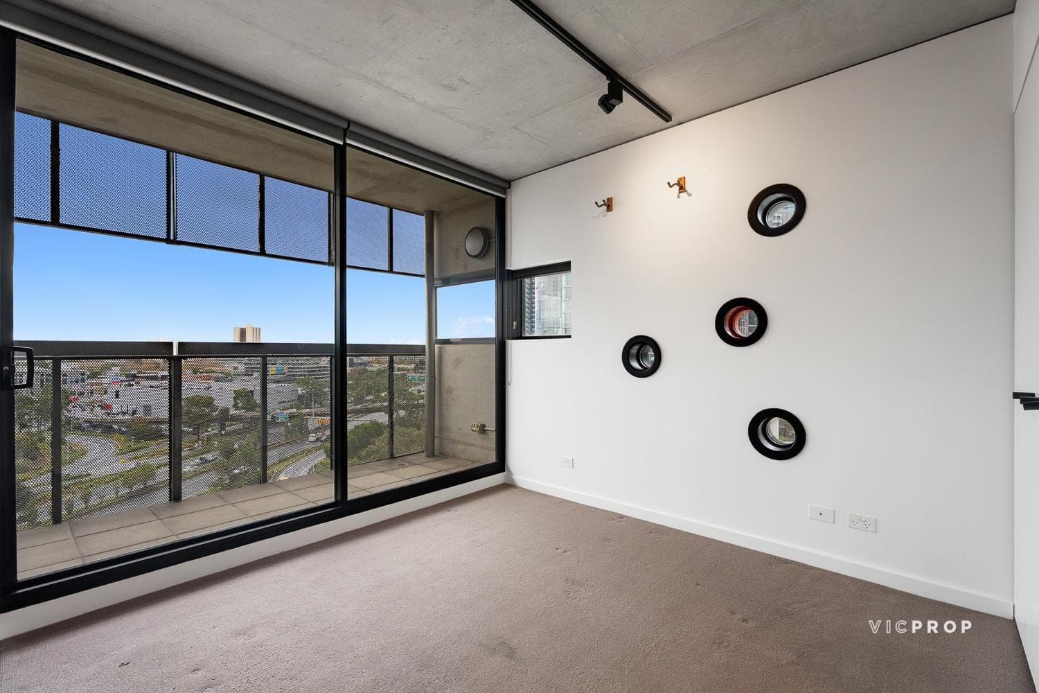 1108/152 Sturt Street, Southbank - Thumbnail 3