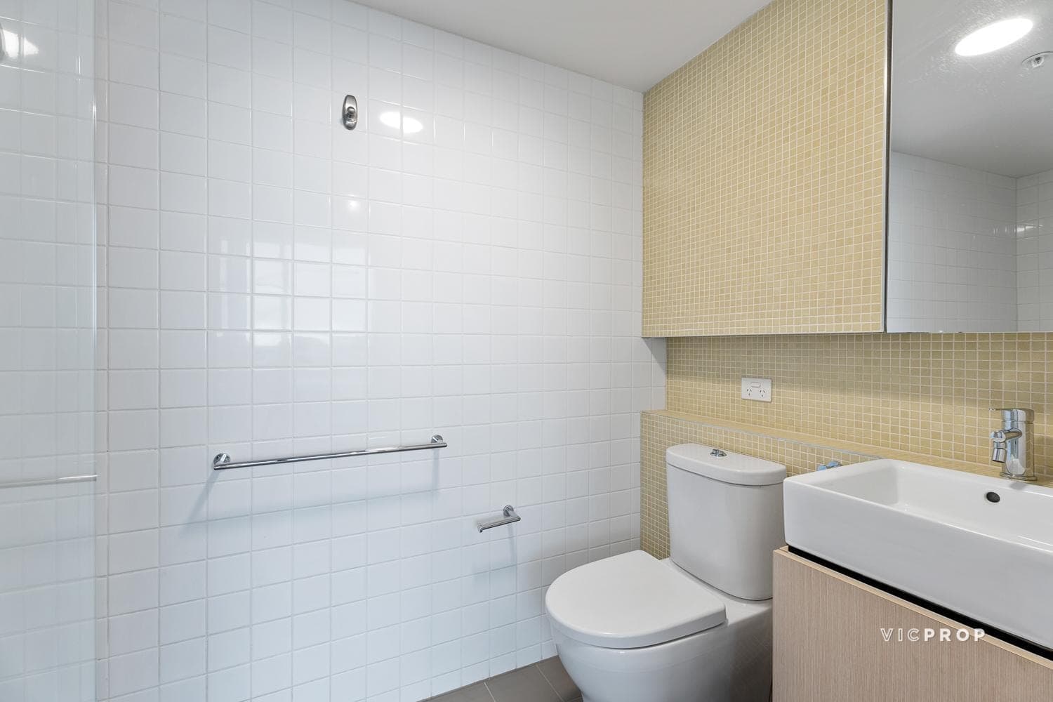 1108/152 Sturt Street, Southbank - Thumbnail 6